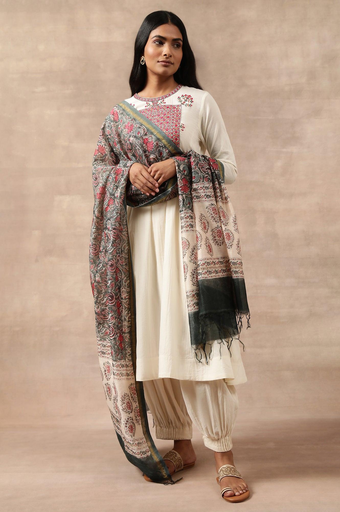 Aari Embroidered Flared kurta In Cotton Voile - Image 6