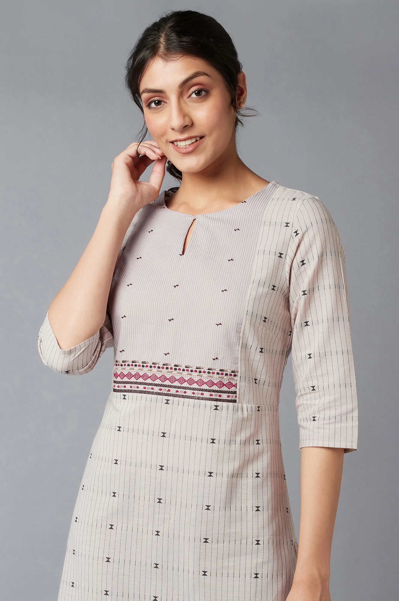Beige Cotton Dobby kurta With Embroidered Yoke - Image 5