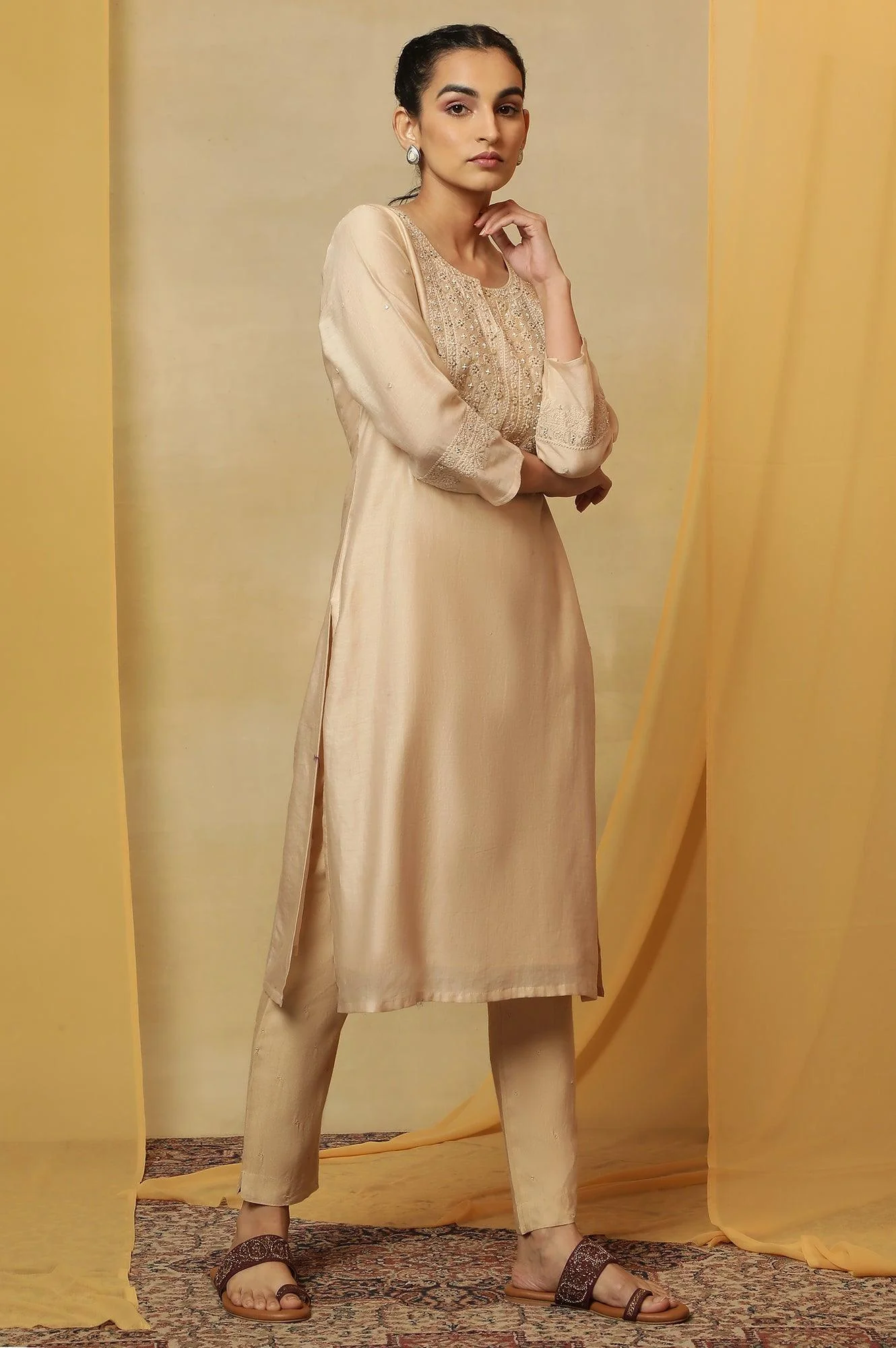 Beige Dori Embroidered Cotton Silk Kurta - Image 5