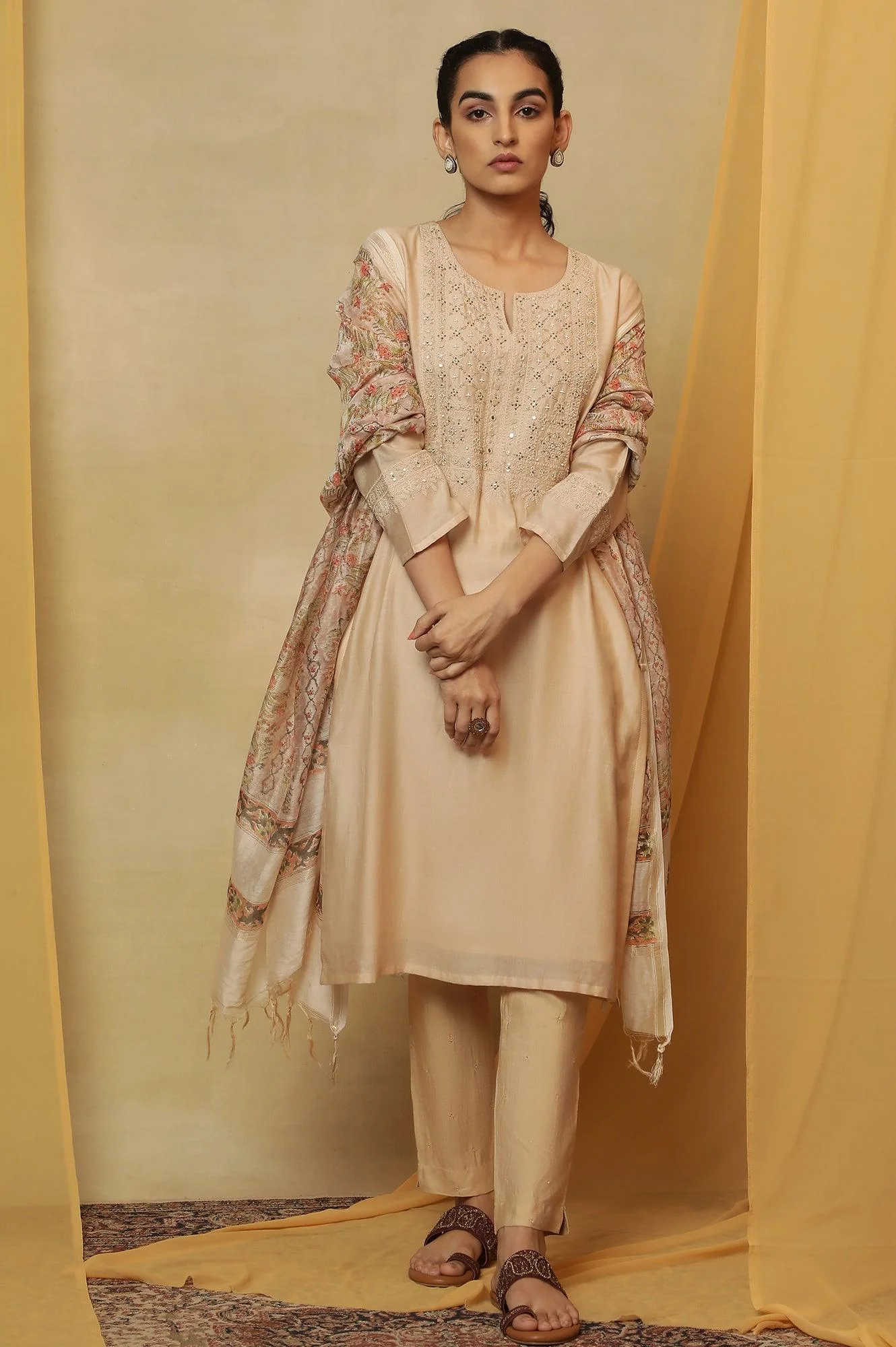 Beige Dori Embroidered Cotton Silk Kurta - Image 6