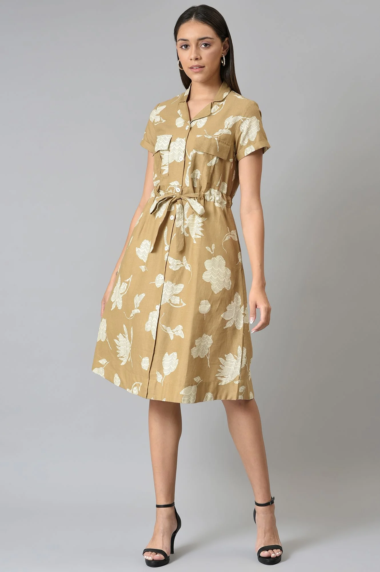 Beige Floral Printed Lapel Collar Dress - Image 5