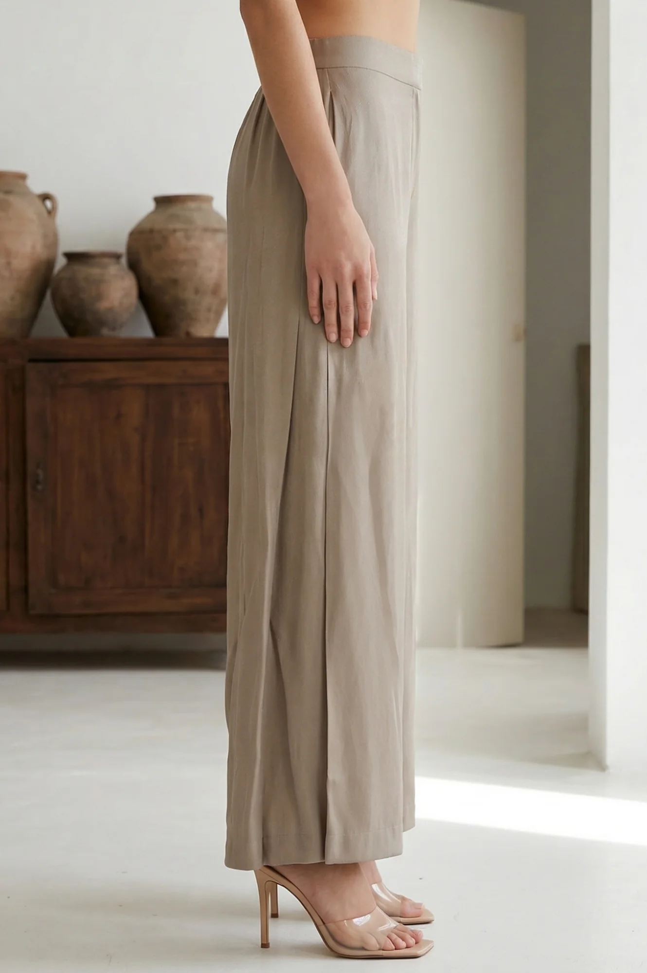 Elleven Women's Beige Yarn Dyed Solid Rayon Wide Leg Palazzo - Image 5