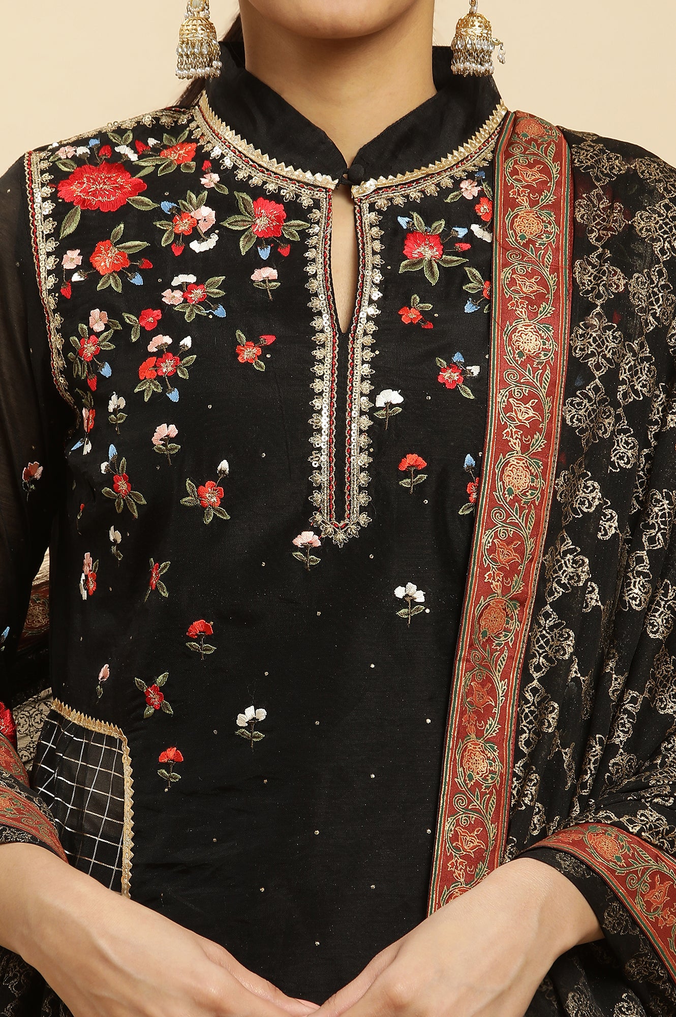 Black A-Line Chanderi Embroidered Kurta, Pants And Dupatta Set - Image 6
