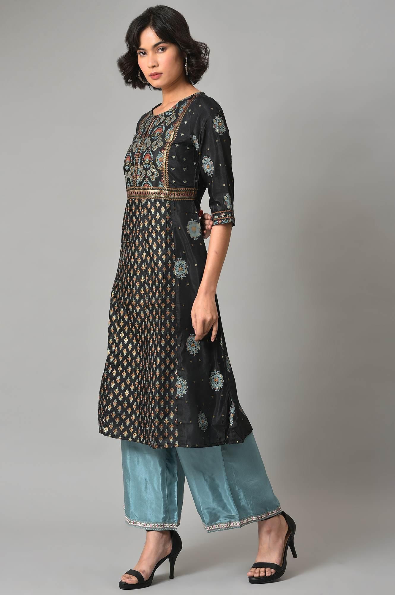 Black A-Line Panelled kurta With Blue Parallel Pants - Image 3