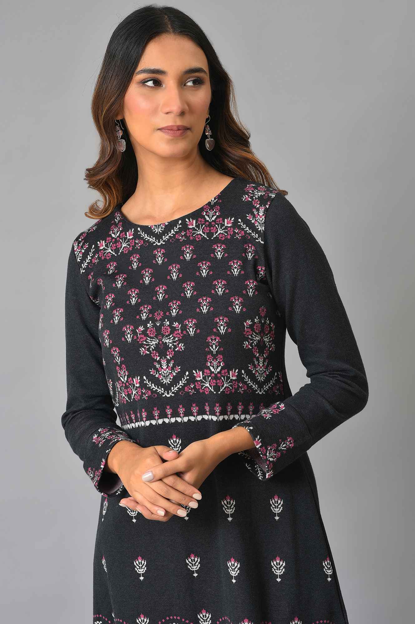 Black A-Line Placement Printed Winter kurta - Image 5