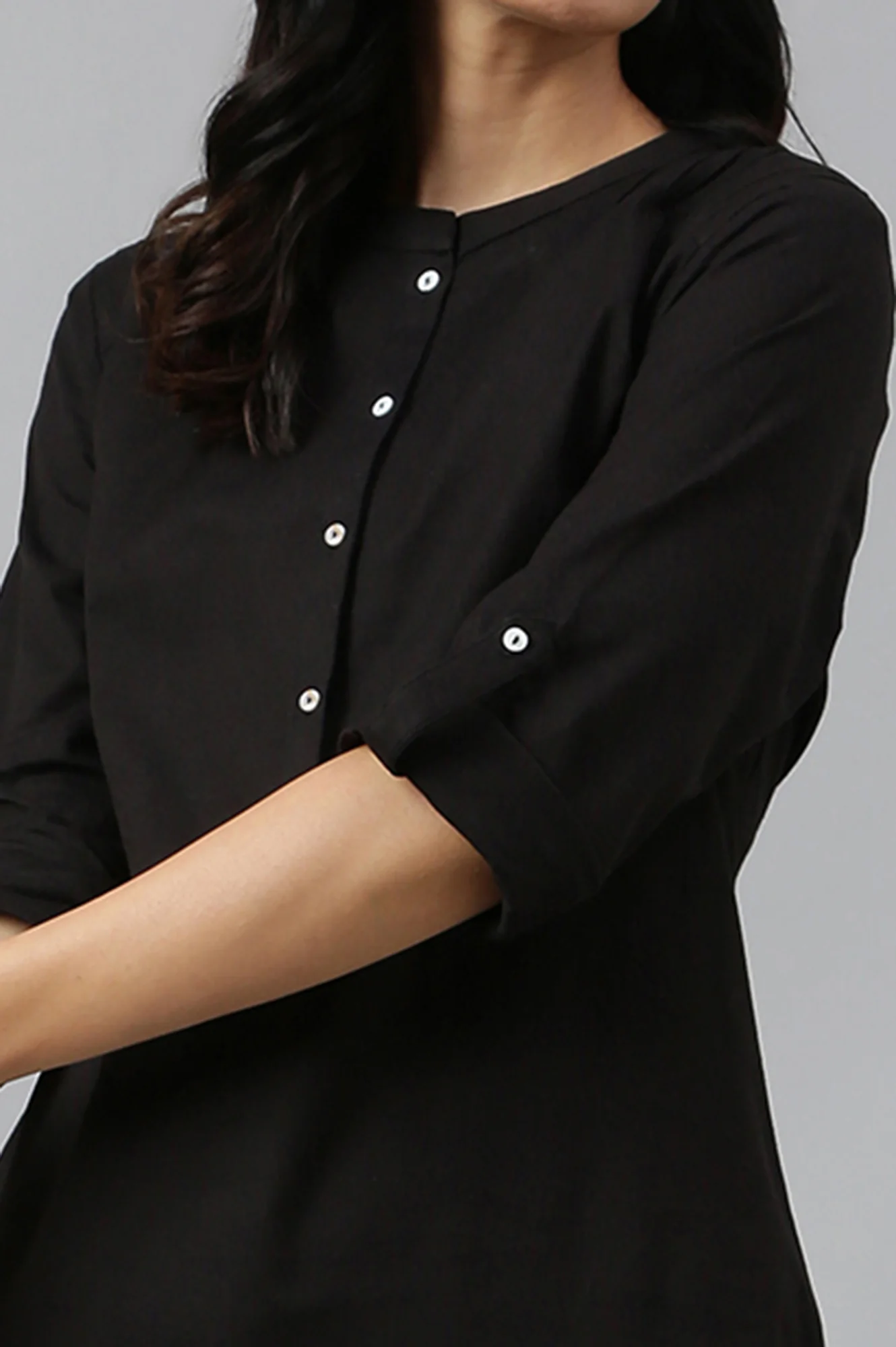 Black And White Half Placket Cotton Flax Kurta Combo - Image 3