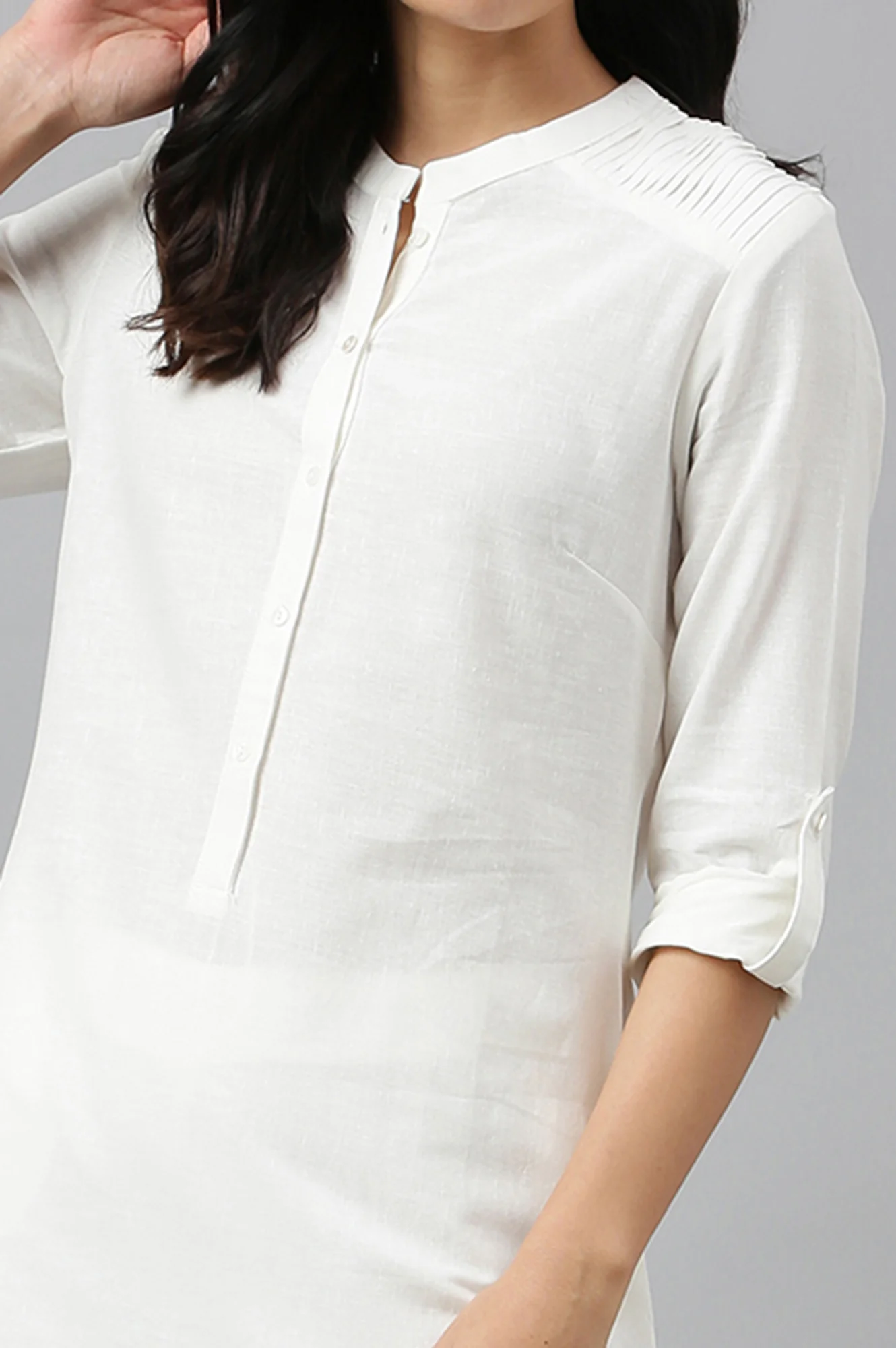 Black And White Half Placket Cotton Flax Kurta Combo - Image 4