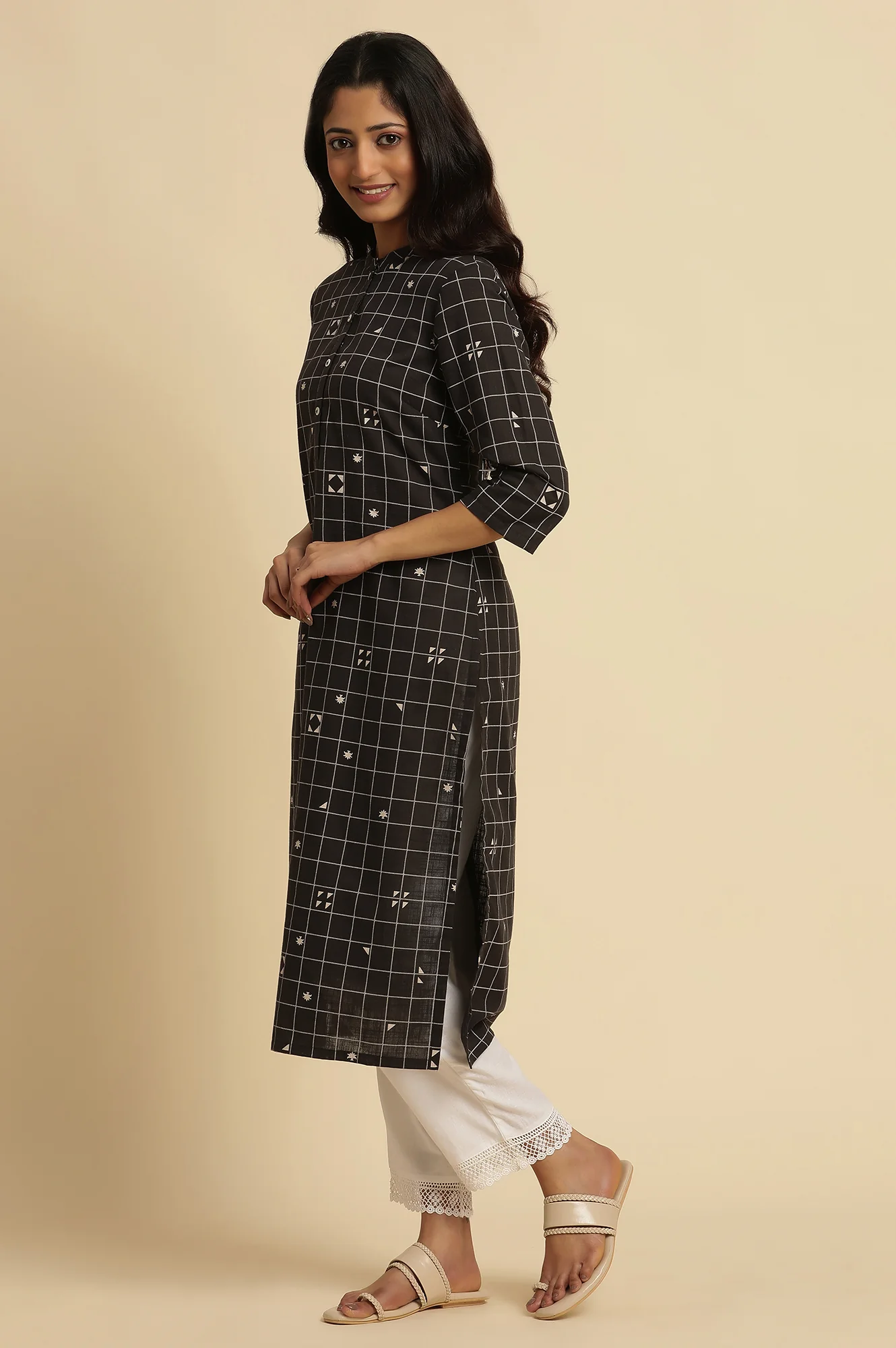 Black Cotton Geometric Printed Summer Kurta - Image 3