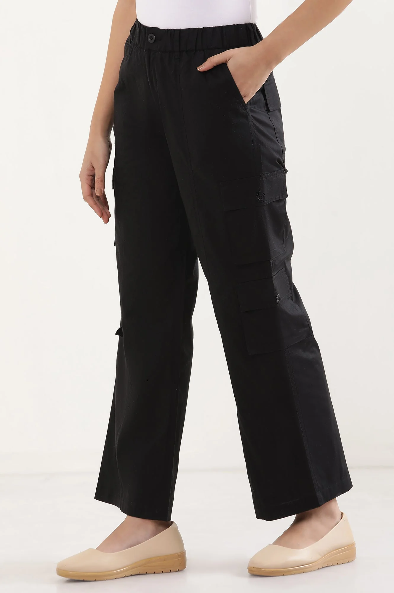 Elleven Women's Black Solid Straight Fit Cotton Cargo Pants With Elasticated Waist - Image 3