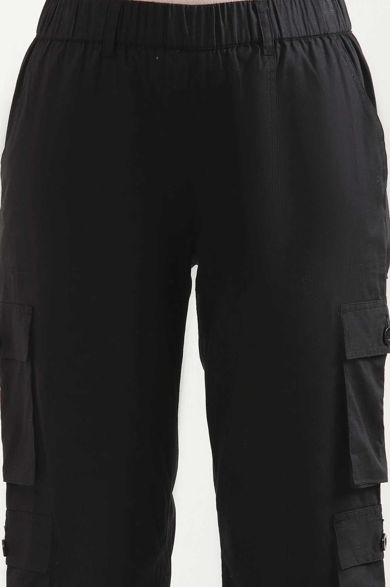 Elleven Women's Black Solid Straight Fit Cotton Cropped Pants With Drawstring - Image 6