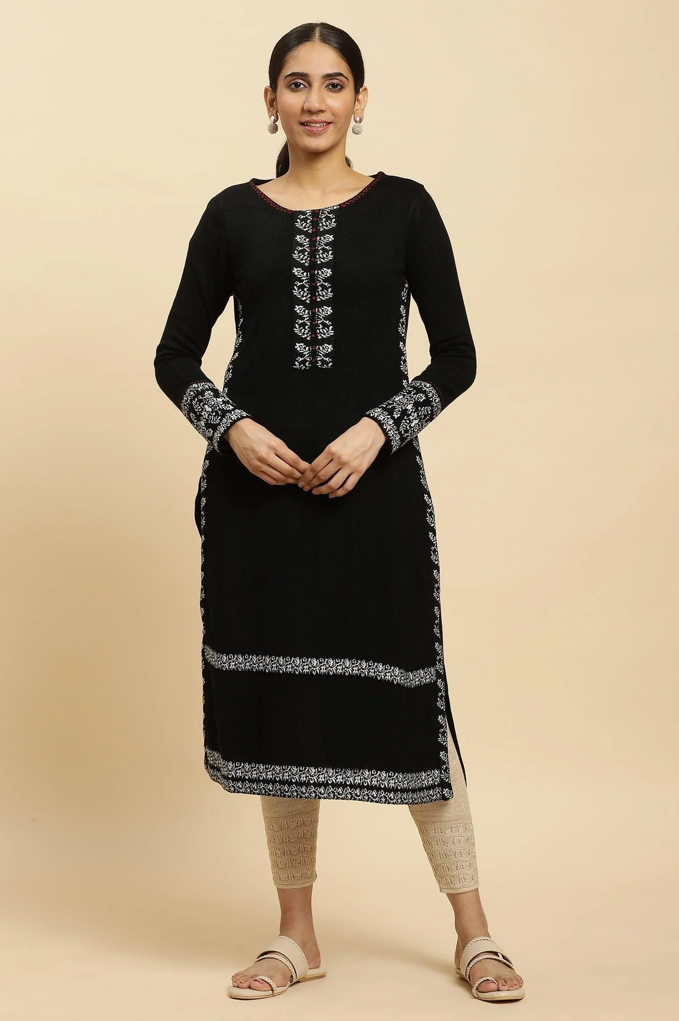 Black Embroidered Acrylic Winter Kurta And Tights Set - Image 2