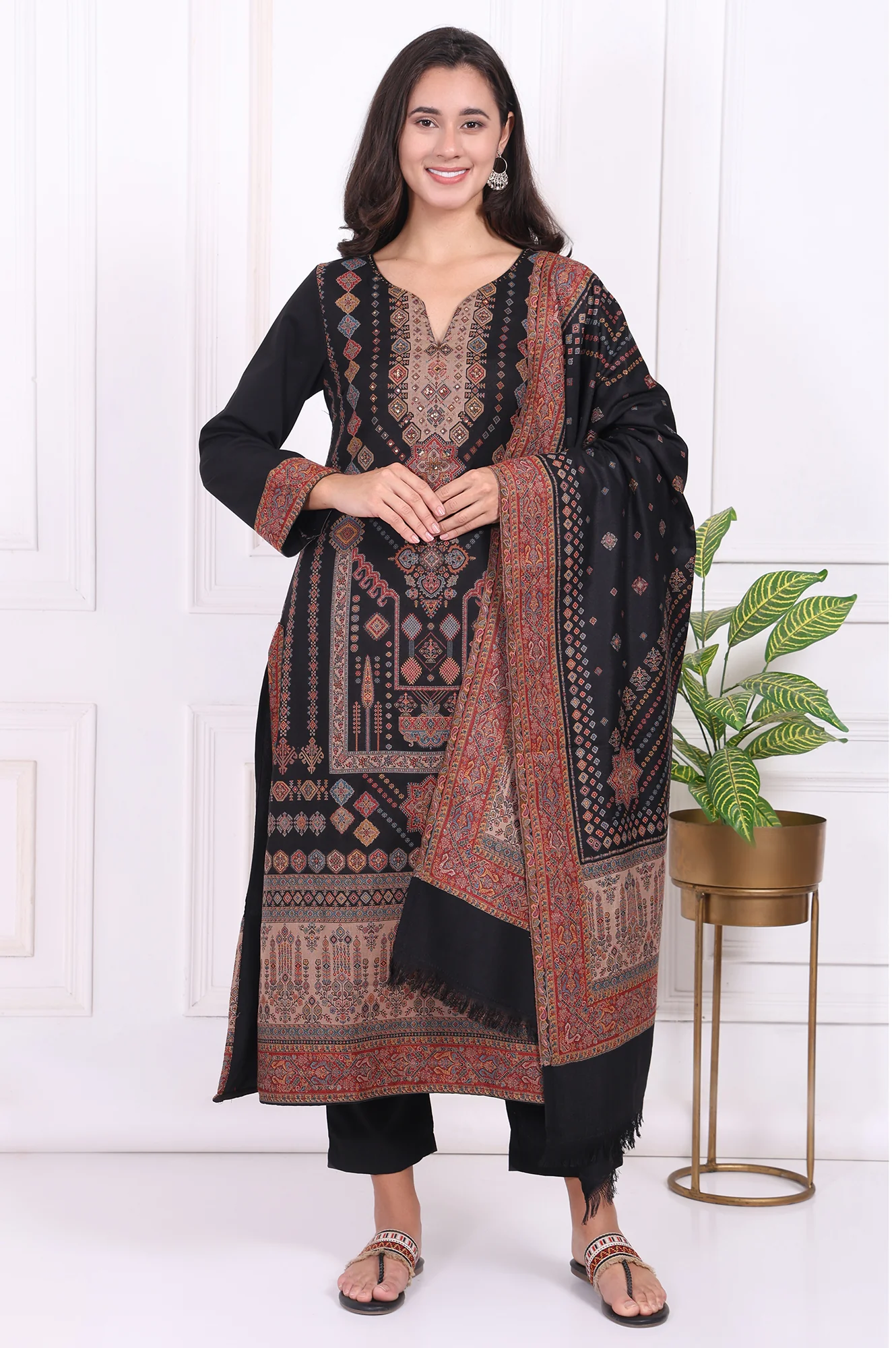 Black Ethnic Motifs Printed Straight Kurta, Pants and Shawl Set