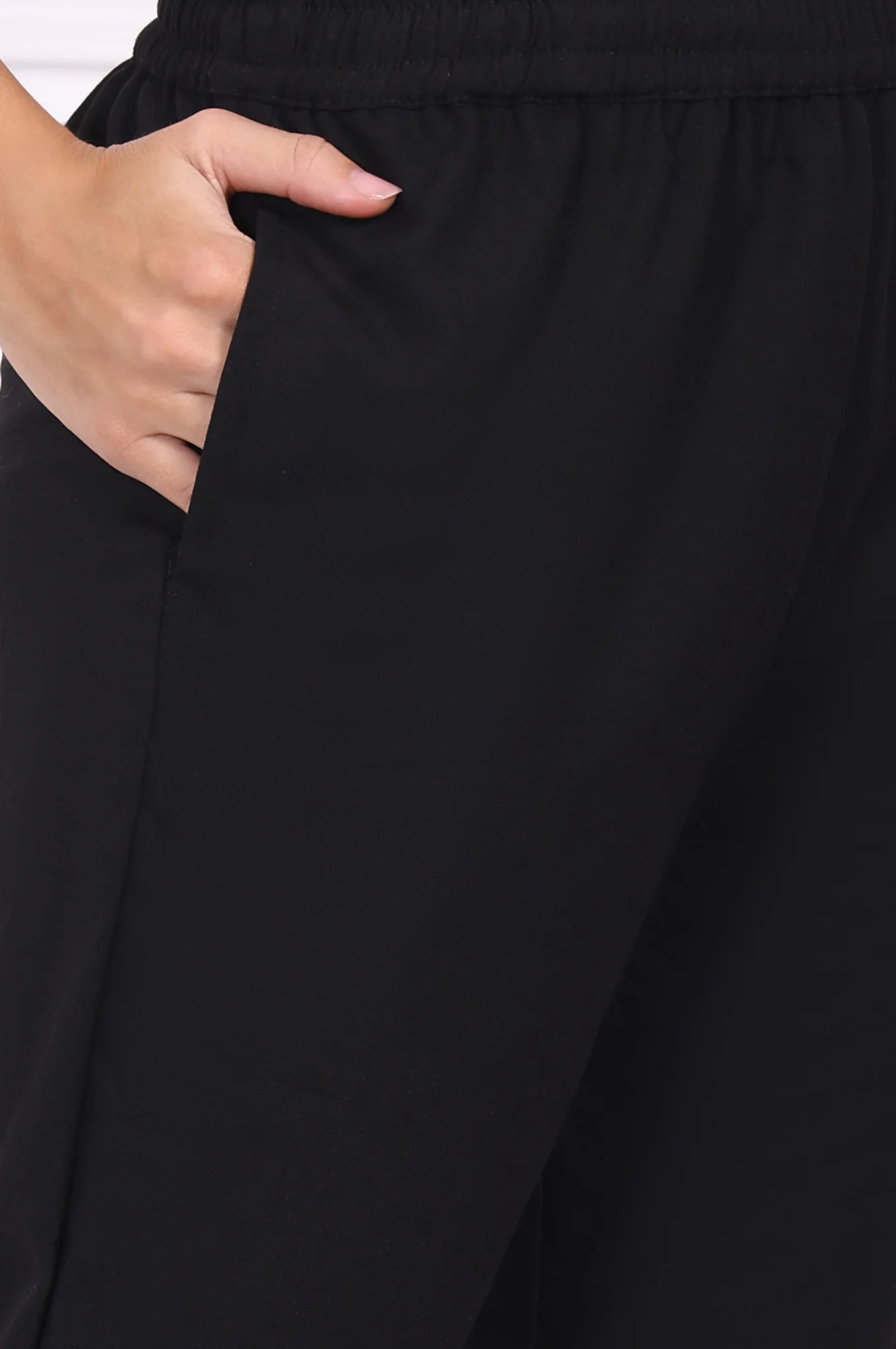 Black Ethnic Motifs Printed Straight Kurta, Pants and Shawl Set - Image 9