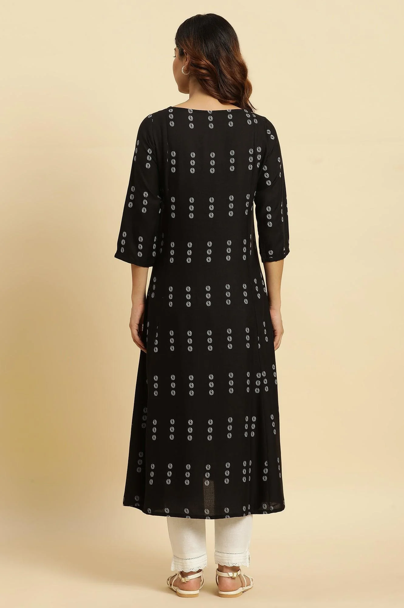 Black Floral Printed A-Line Kurta - Image 4