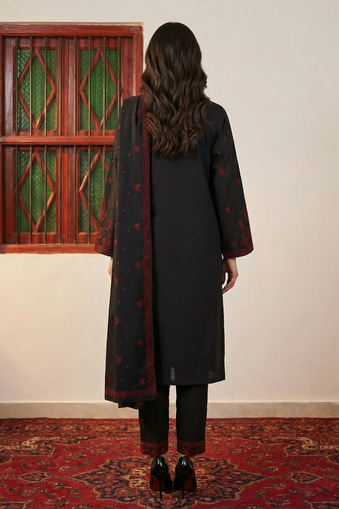 Black Floral Printed Jacquard Straight Kurta with Pants and Dupatta Set - Image 4