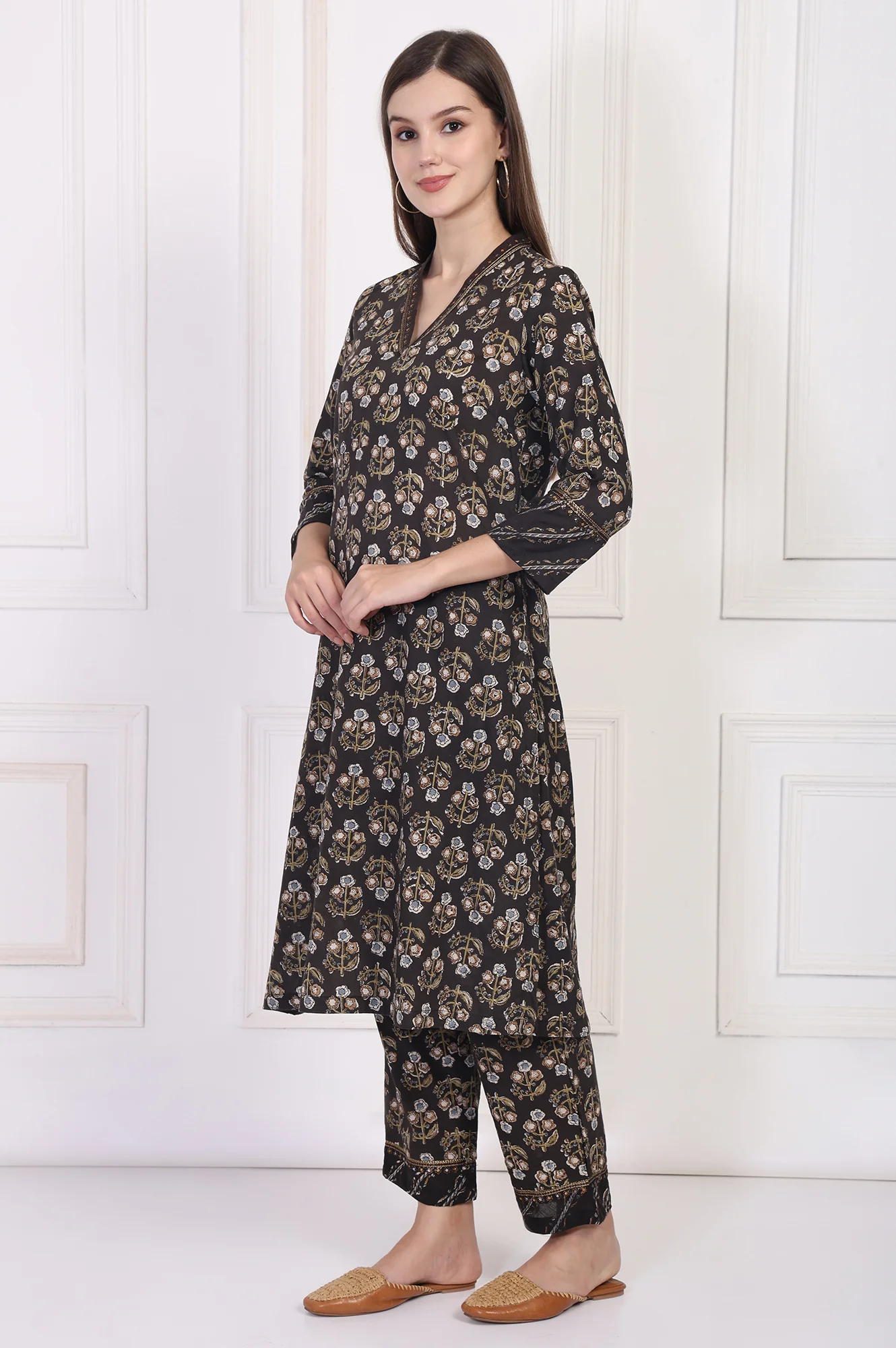 Black Floral Printed Embellished A-Line Cotton Kurta with Straight Pant and Dupatta Set - Image 4