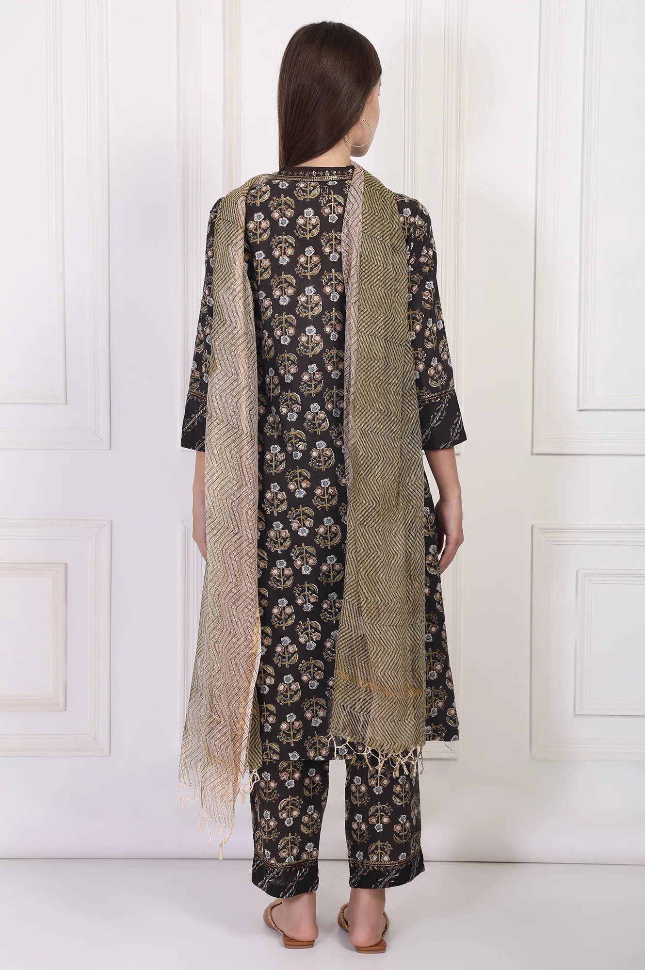 Black Floral Printed Embellished A-Line Cotton Kurta with Straight Pant and Dupatta Set - Image 5