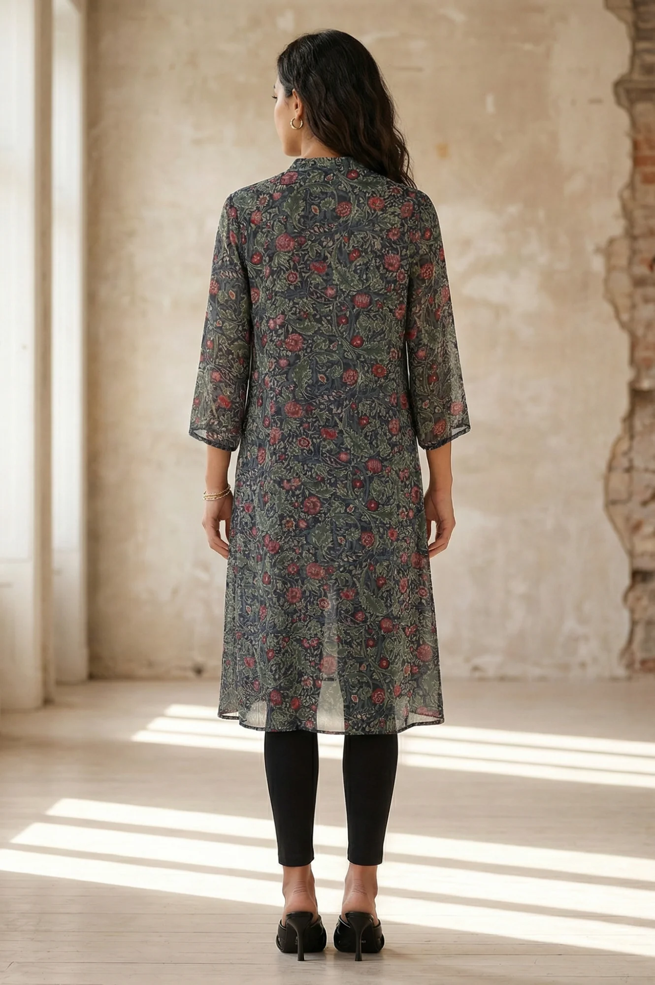 Black Floral Printed Sequins Chiffon Straight Kurta - Image 5