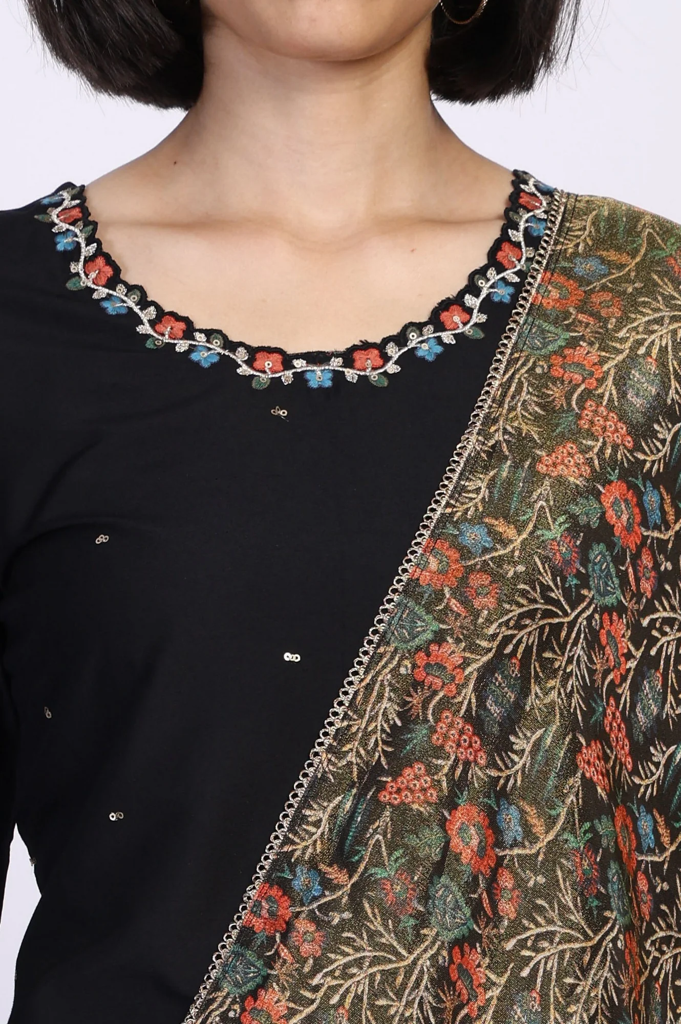 Black Floral Thread Embroidery Straight Woven Kurta with Flared Pant and Dupatta Set - Image 3