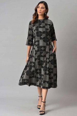 Black Geometric Print Cross Hatch Belt Dress - Image 5