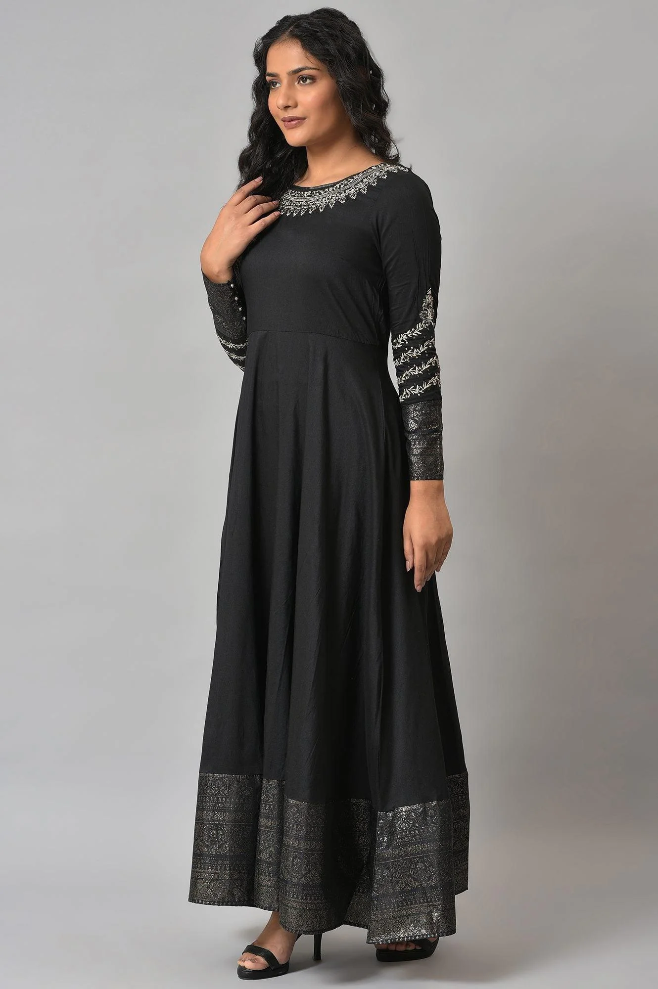 Black Glitter Printed And Embroidered Dress - Image 4