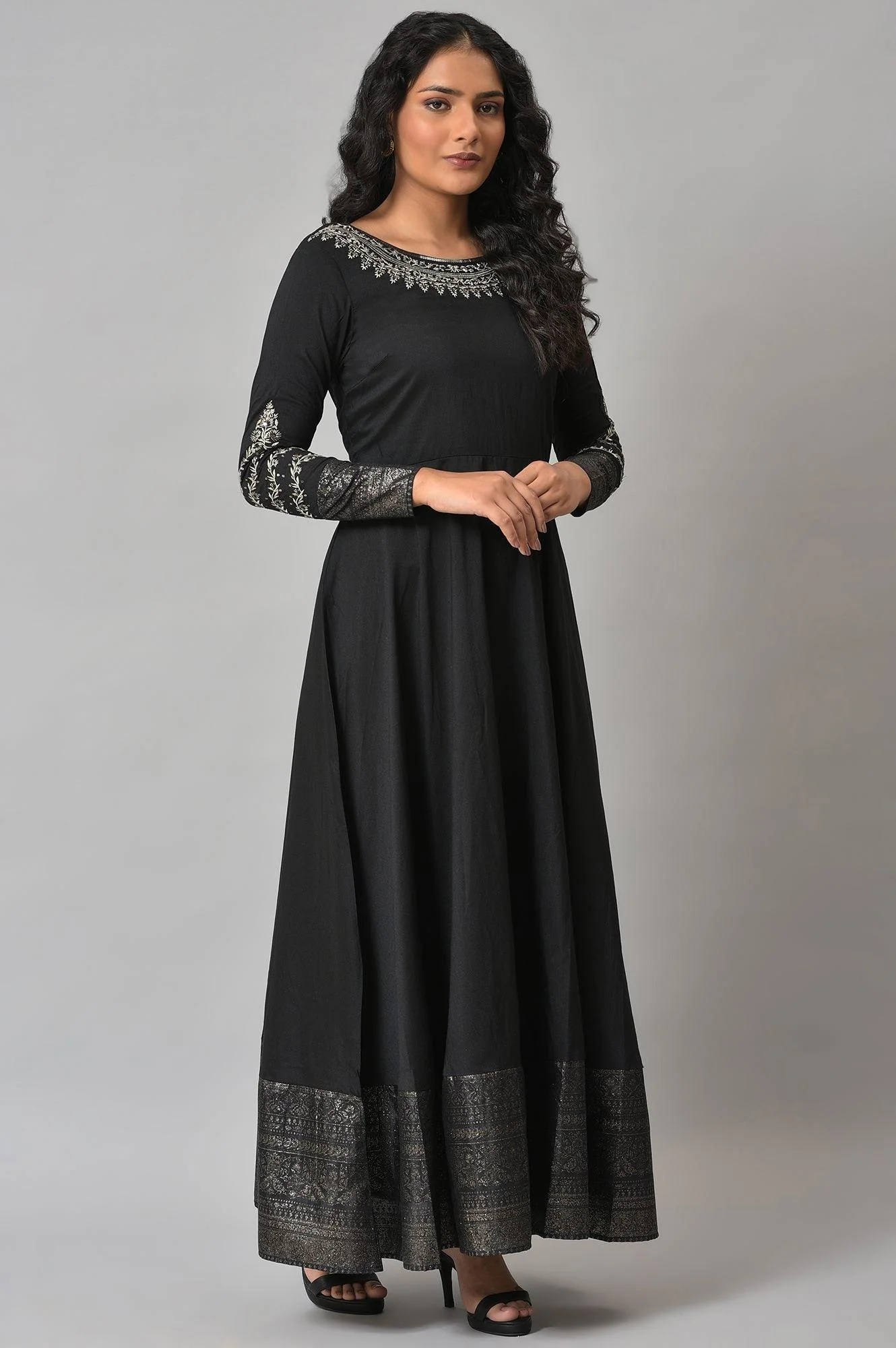 Black Glitter Printed And Embroidered Dress - Image 5