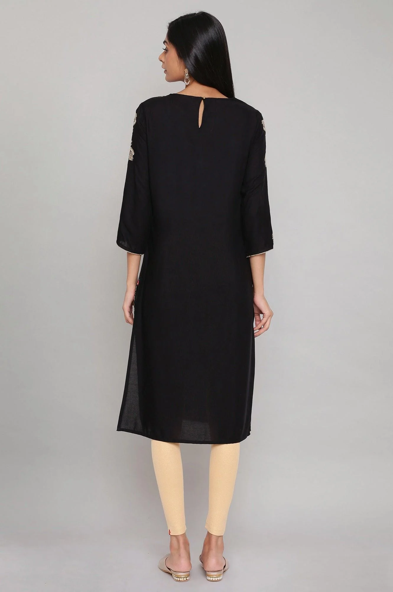 Black Jacquard kurta with Embroidery - Image 2