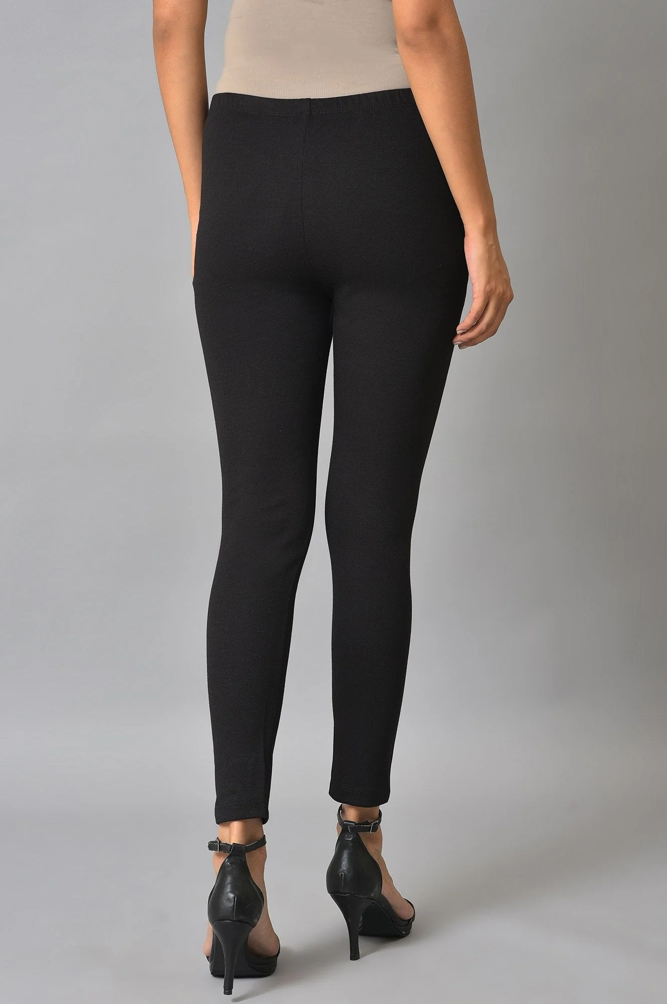 Elleven Women's Black Solid Skinny Fit Cotton Tights With Elasticated Waistband - Image 2
