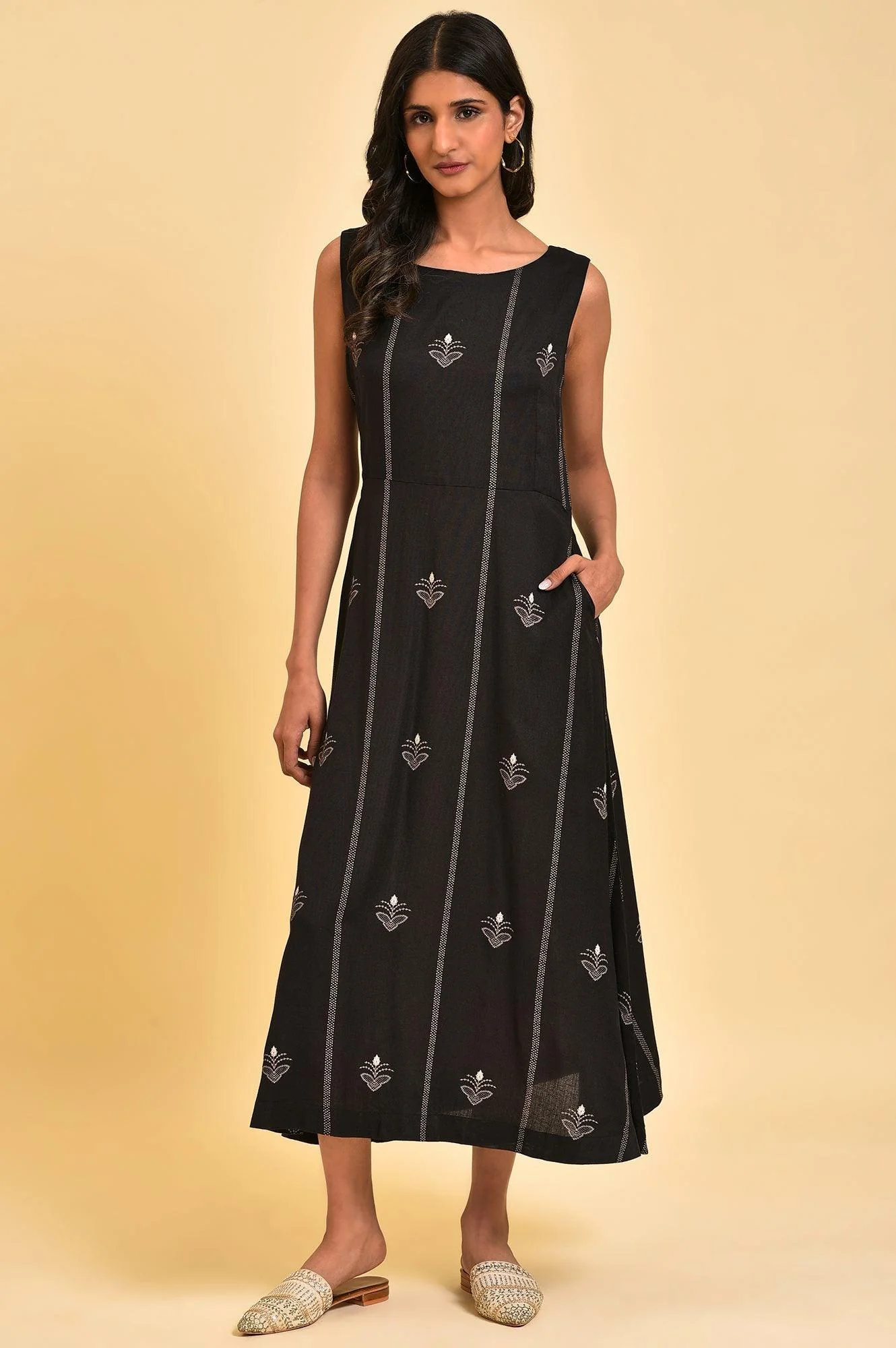 Black Sleeveless A-line Long Dress - Image 6