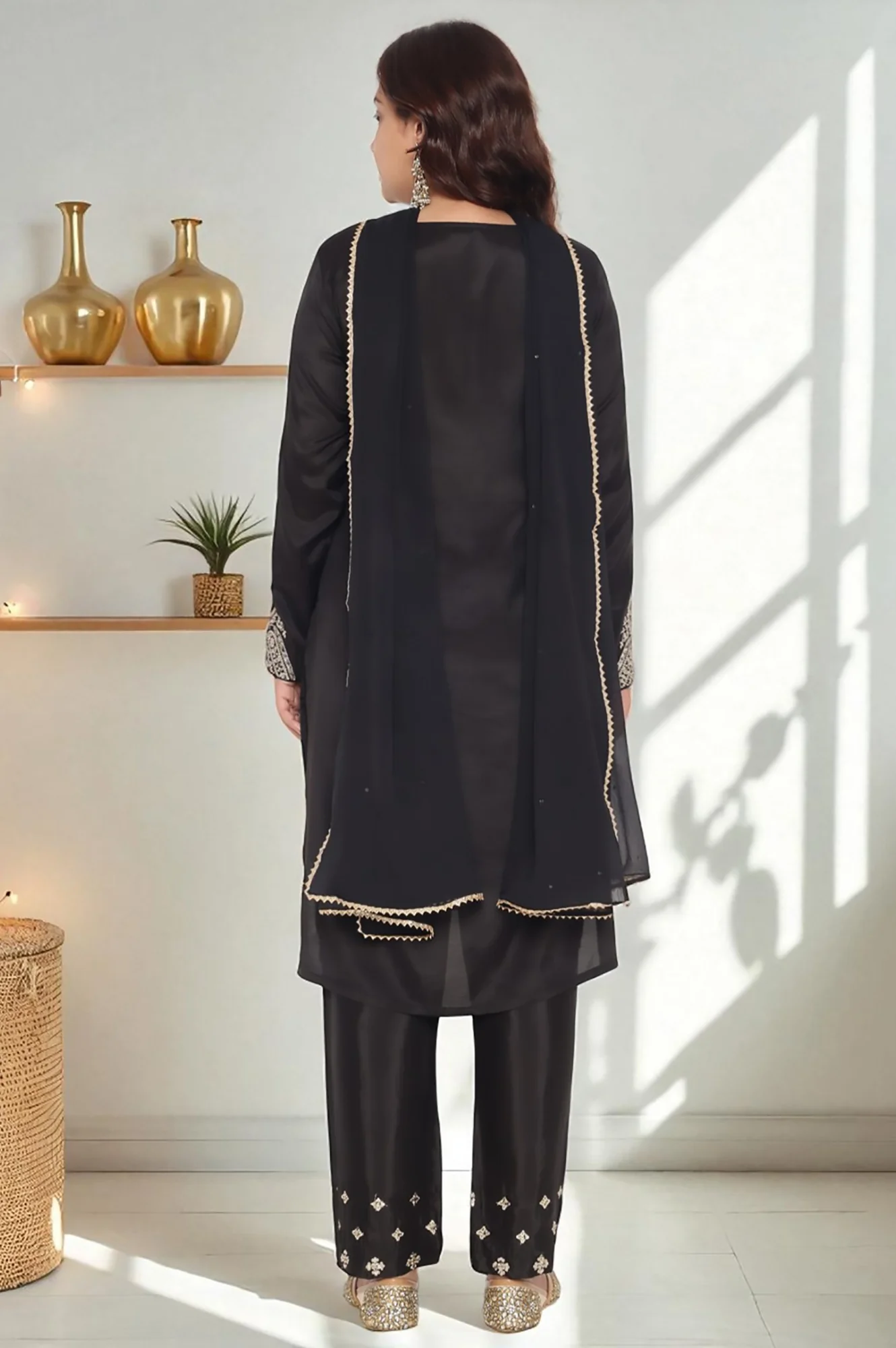 Black Solid Printed Shantung Straight Kurta, Straight Pant and Dupatta Set - Image 4