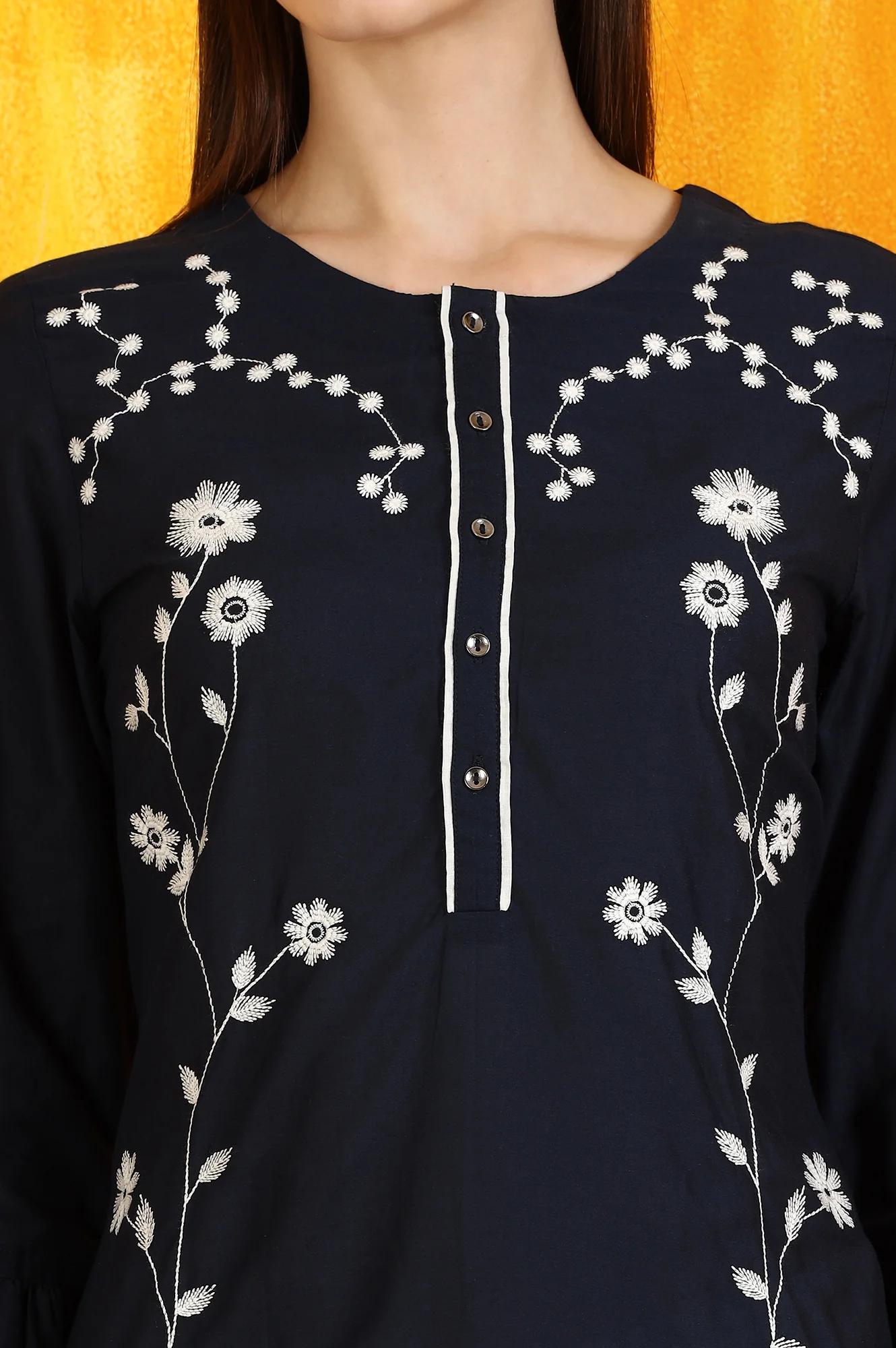 Black Thread Embroidered Cotton Modal Straight Kurta - Image 3