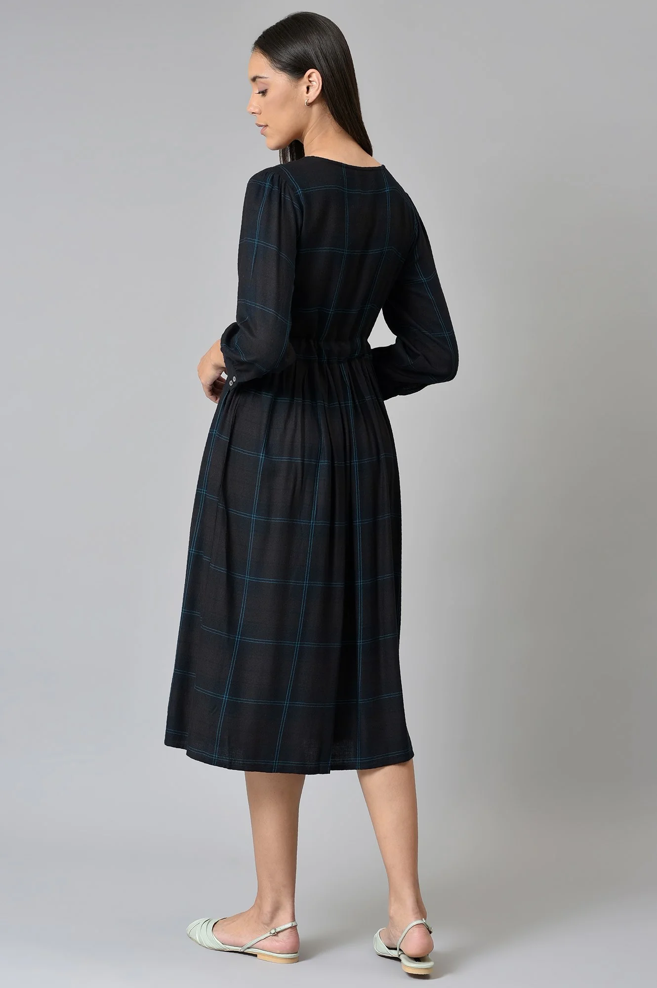 Black V-Neck Checks Dress - Image 2
