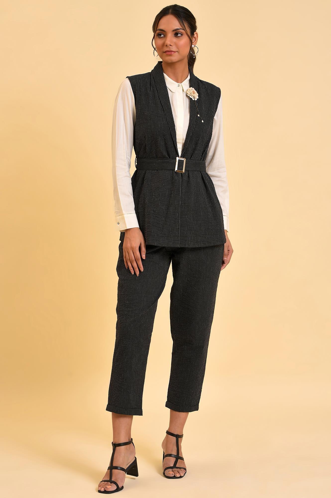 Black Yarn Dyed Western Sleeveless Jacket - Image 6