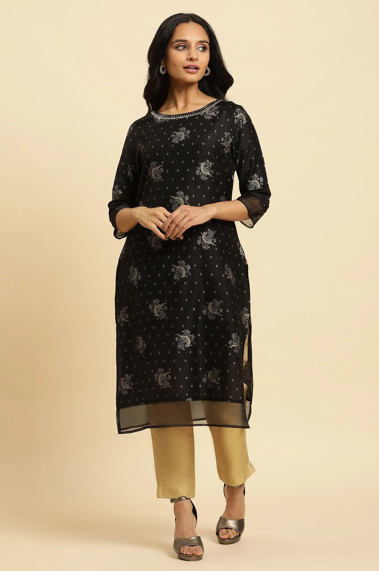 Black Zari Embroidered Festive Kurta - Image 2