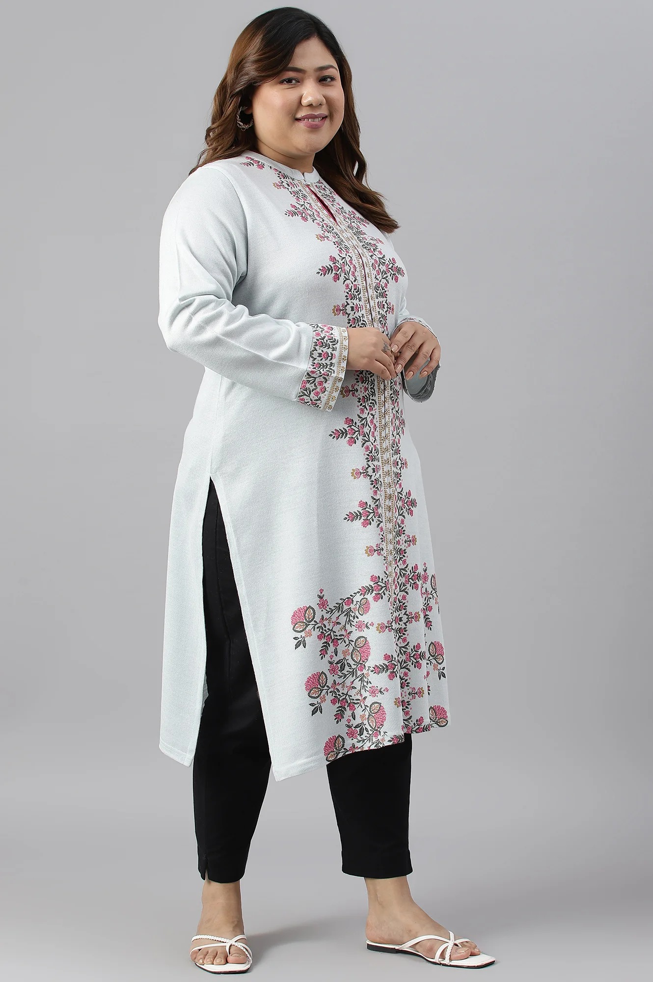 Blue Acrylic Printed Plus Size Winter kurta - Image 3