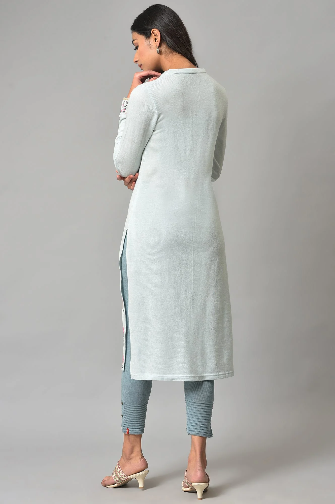 Blue Acrylic Printed Winter kurta - Image 2