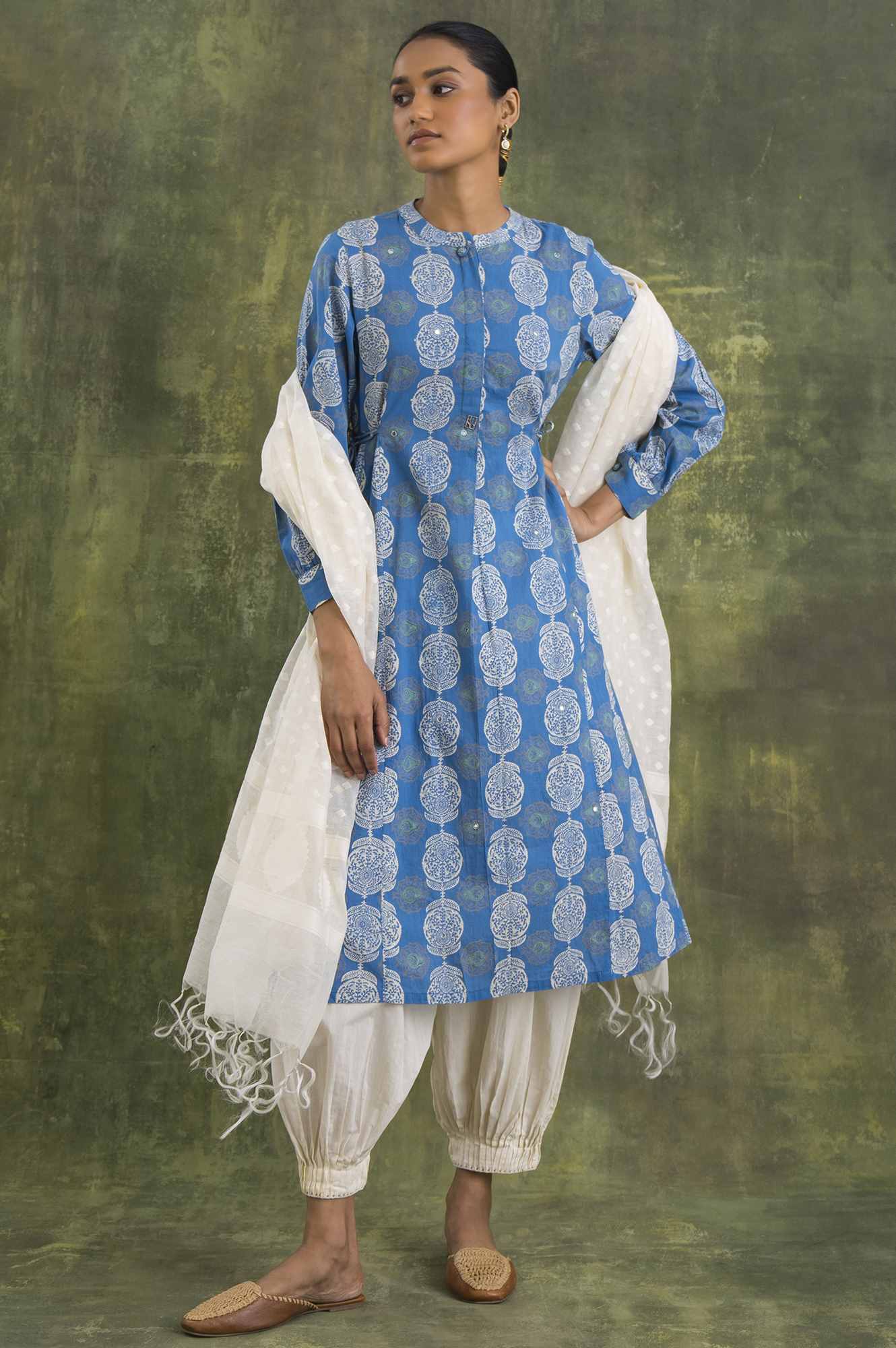 Blue Block Printed Flared kurta - Image 7