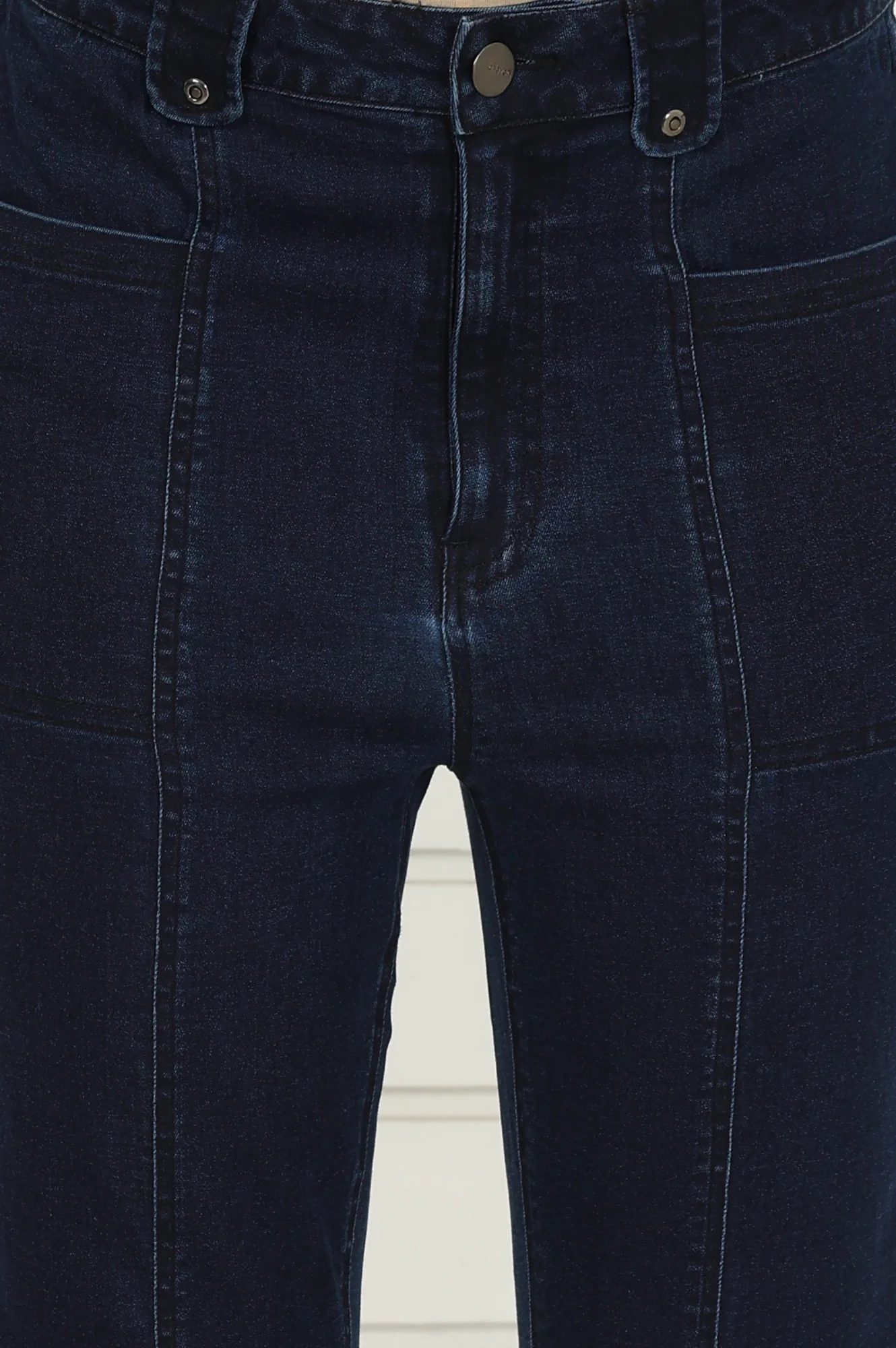 Elleven Women's Blue Denim Lycra Mid Rise Calf Length Capri with YKK Zipper - Image 6