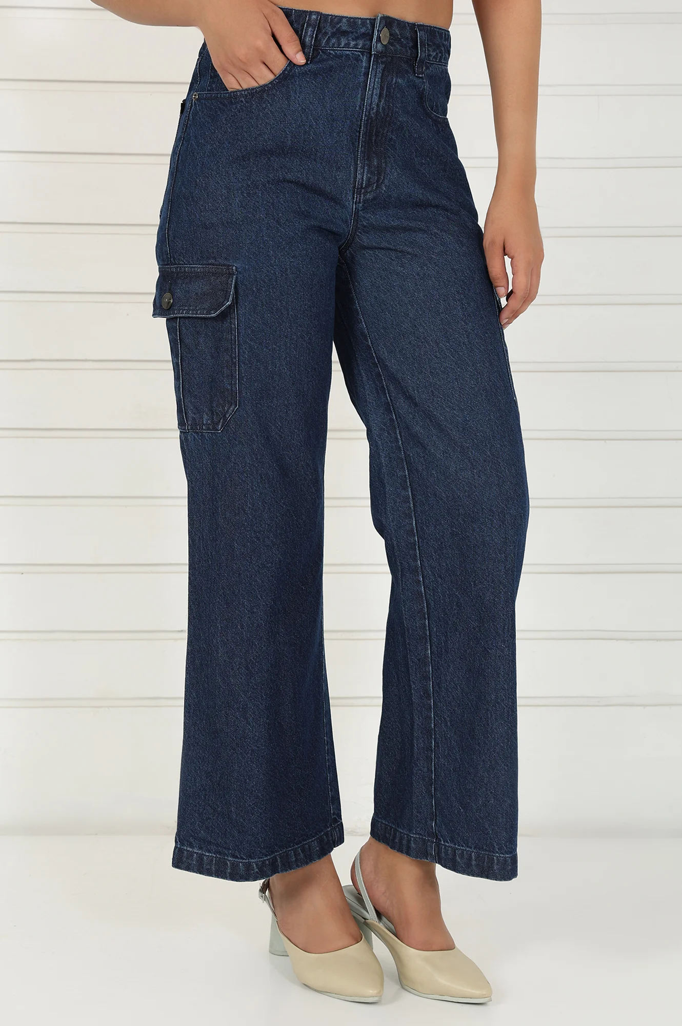 Elleven Women's Blue Denim Mid Rise Ankle Length Flared Pants with YKK Zipper - Image 5