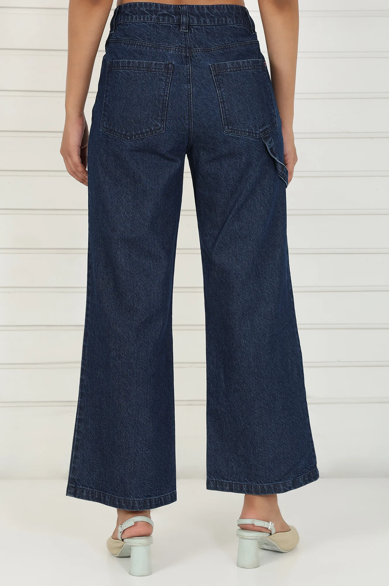 Elleven Women's Blue Denim Mid Rise Ankle Length Flared Pants with YKK Zipper - Image 4
