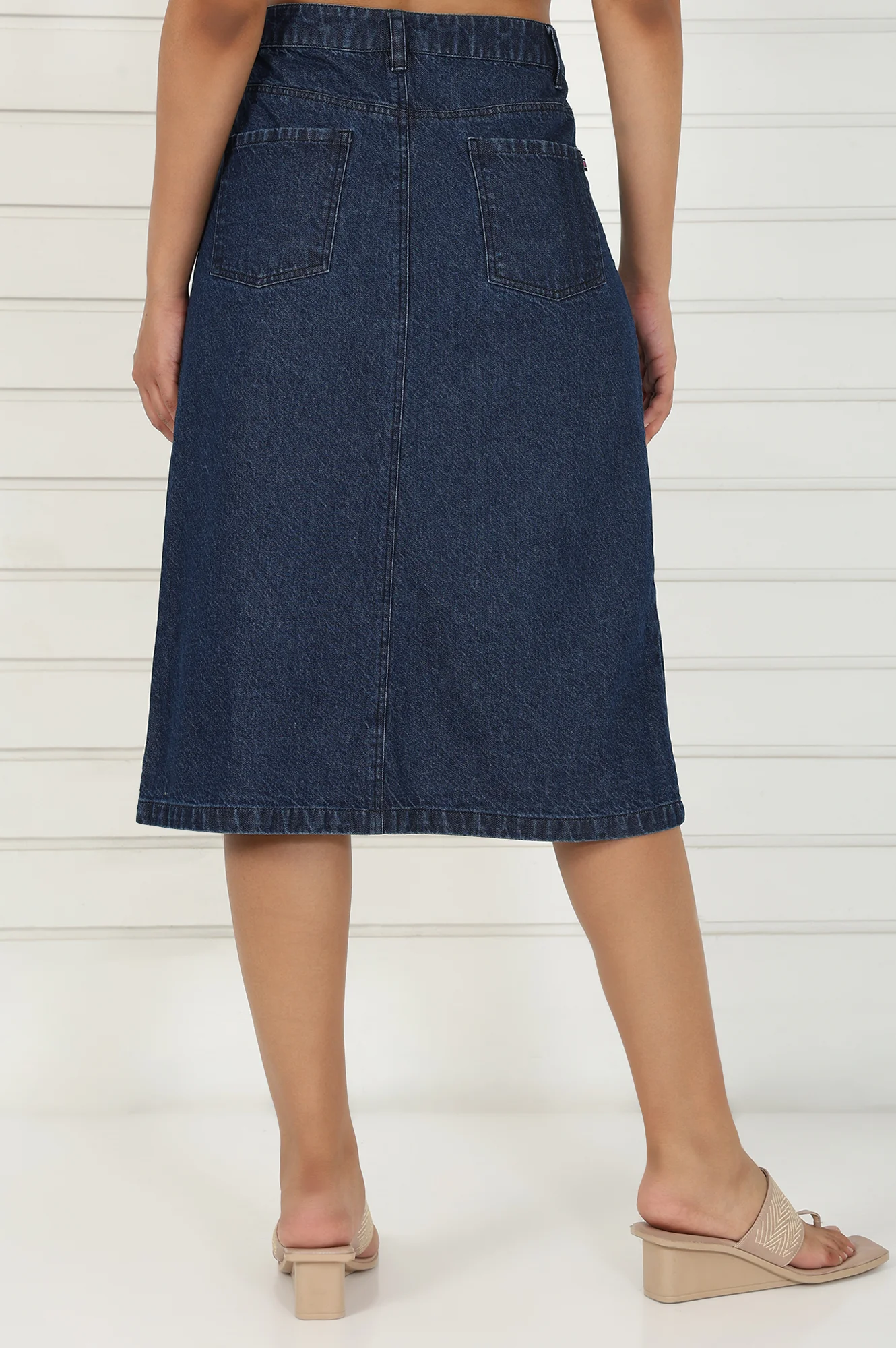 Elleven Women's Blue Denim Mid Rise Calf Length Skirt with YKK Zipper - Image 4