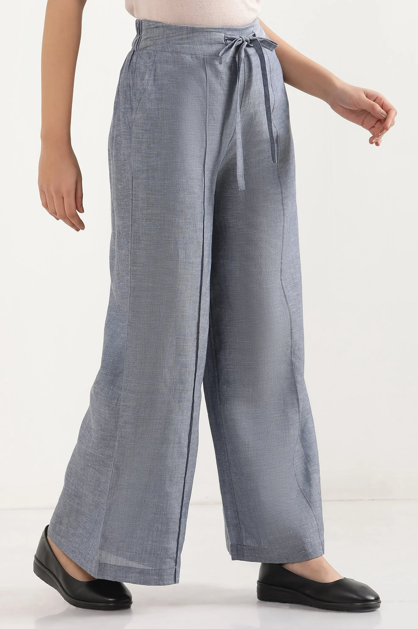 Elleven Women's Blue Solid Flared Denim Pants With Tie Detail - Image 5