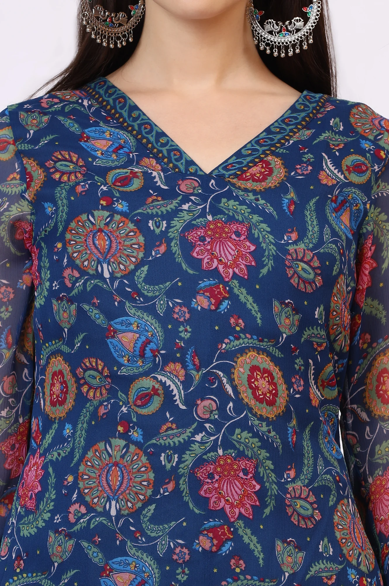 Blue Floral Printed Chiffon Straight Kurta - Image 4