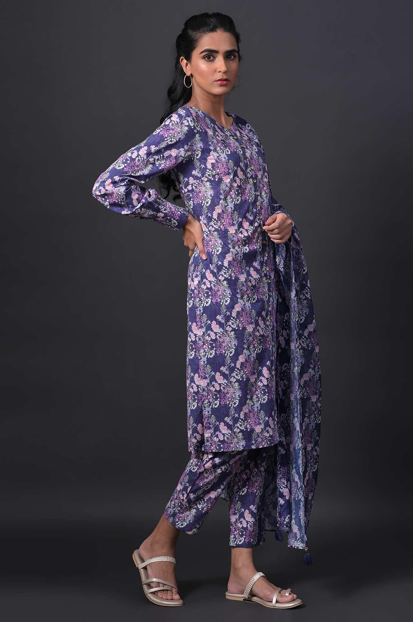 Blue Floral Printed kurta With Slim Pants And Kota Dupatta - Image 4