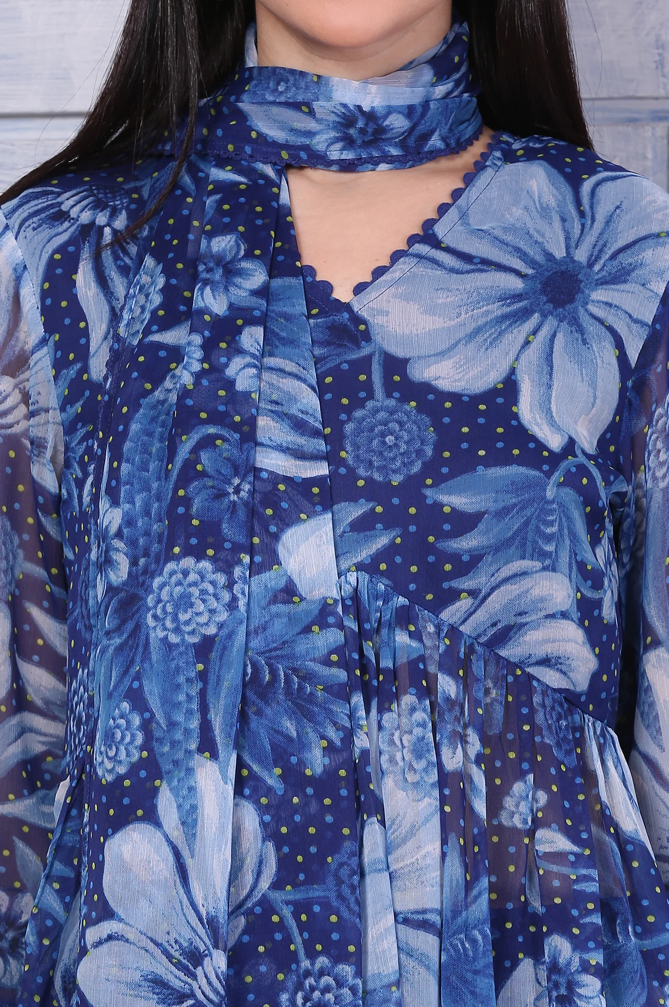 Blue Floral Printed Lace Chiffon Straight Kurta, Parallel Pants and Dupatta Set - Image 3