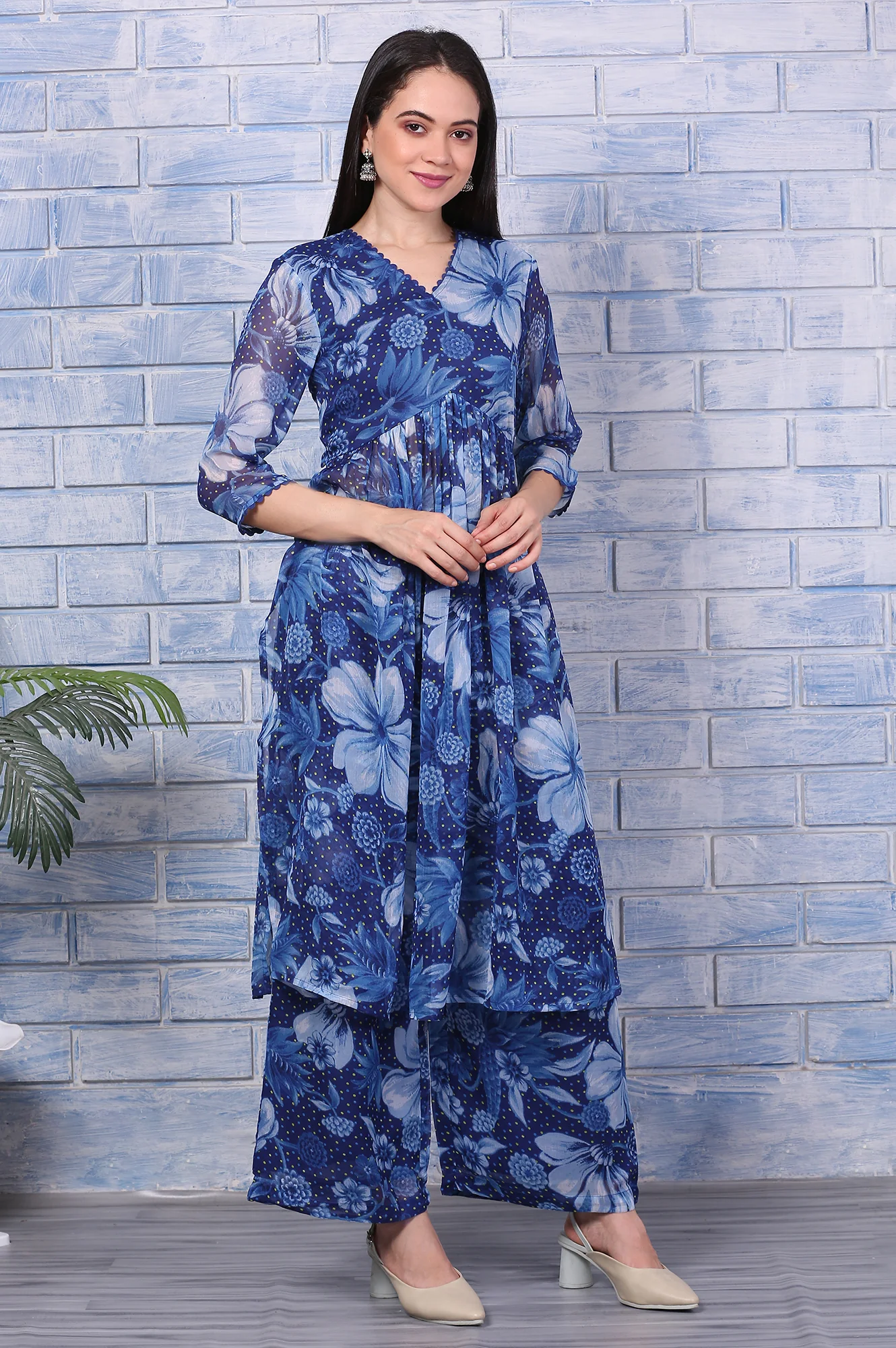 Blue Floral Printed Lace Chiffon Straight Kurta, Parallel Pants and Dupatta Set - Image 6