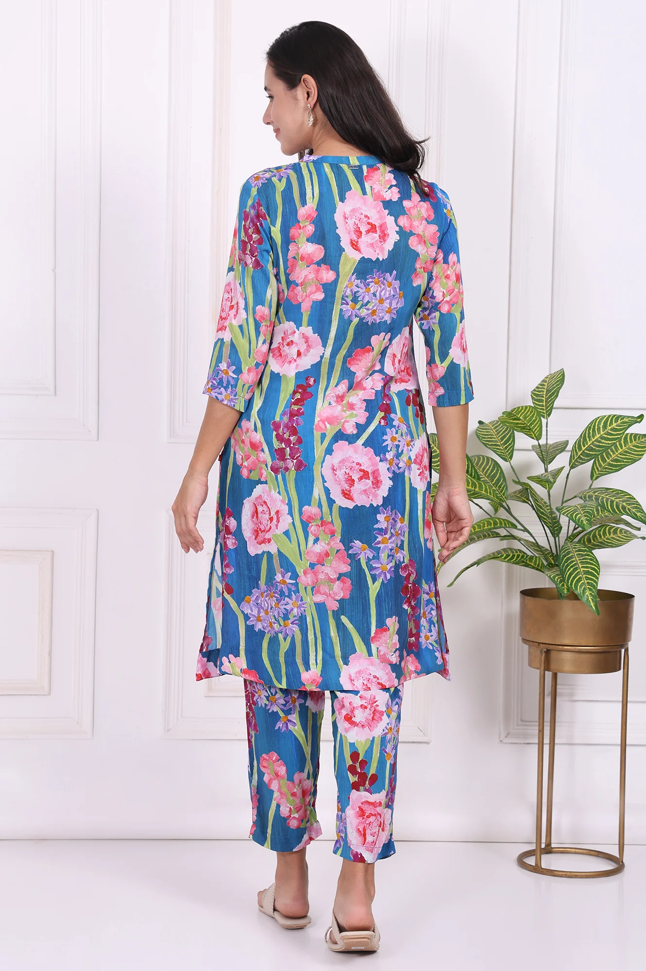 Blue Floral Printed Modal Ankle Length Straight Pants - Image 5