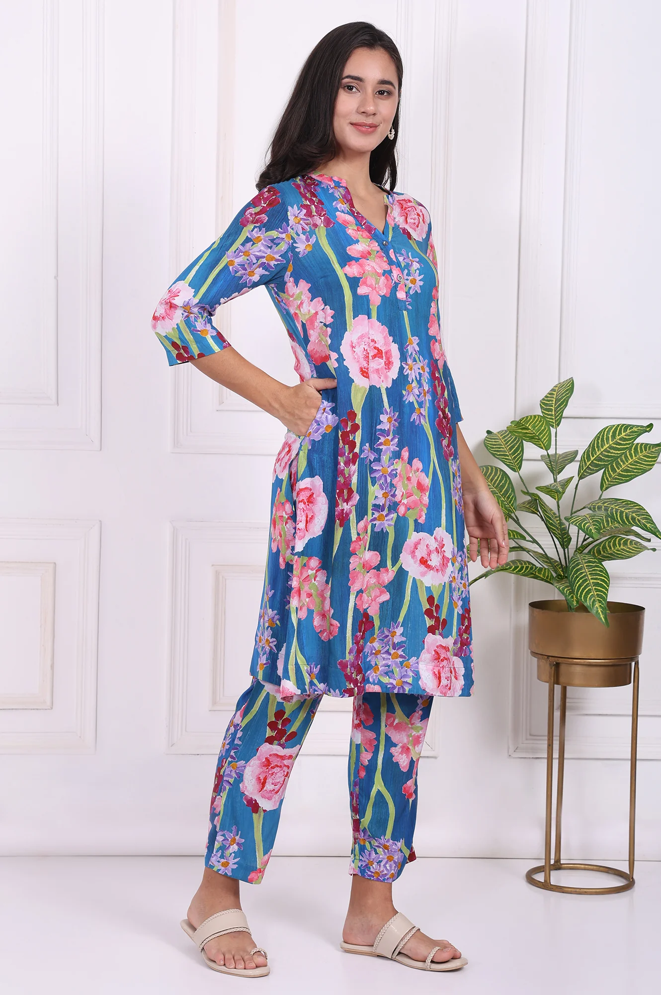 Blue Floral Printed Modal Ankle Length Straight Pants - Image 6