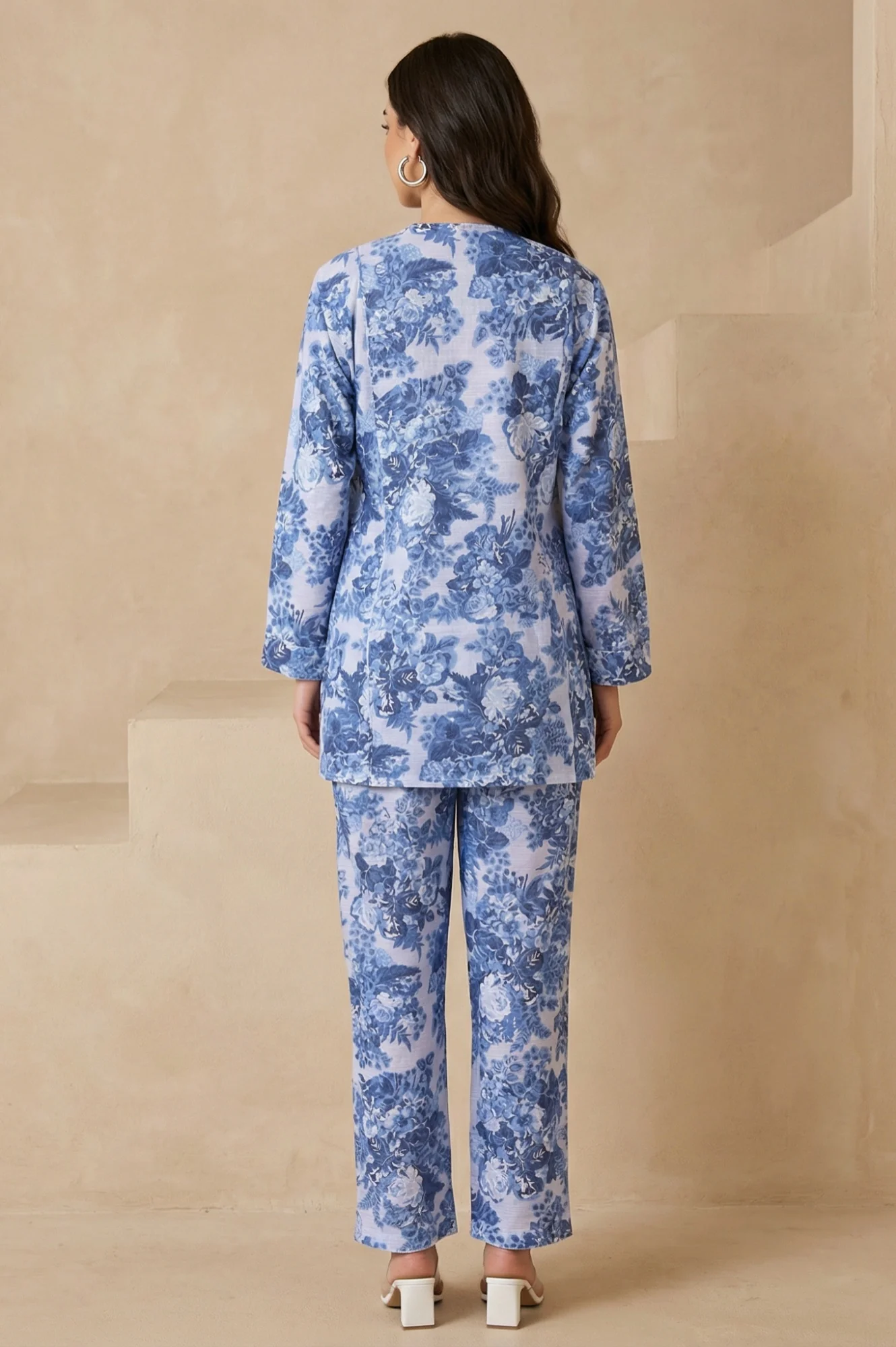 Blue Floral Printed Pure Cotton Straight Tunic with Pants Co-ord Set - Image 6