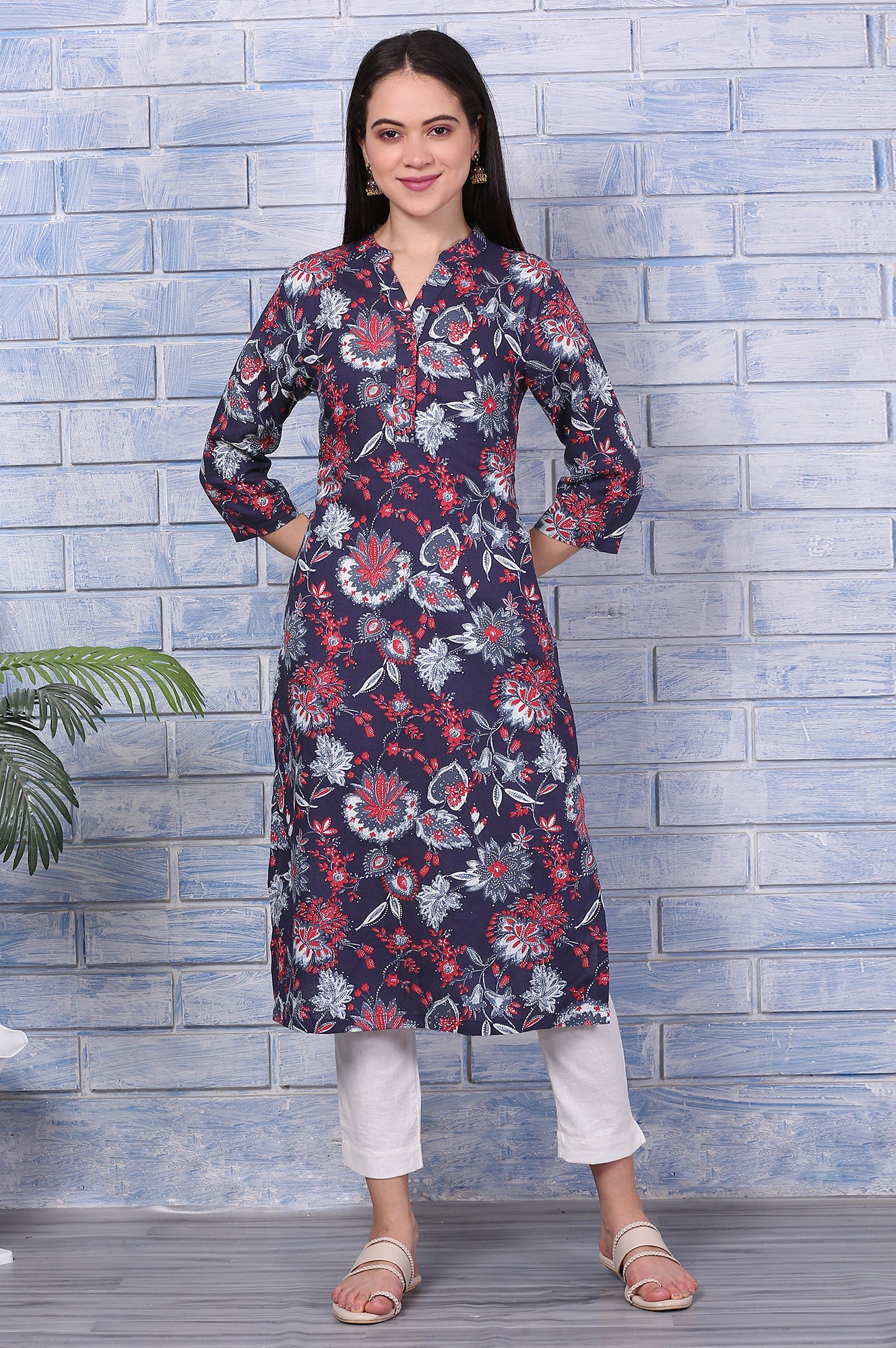 Blue Floral Printed Rayon Straight Casual Kurta - Image 2